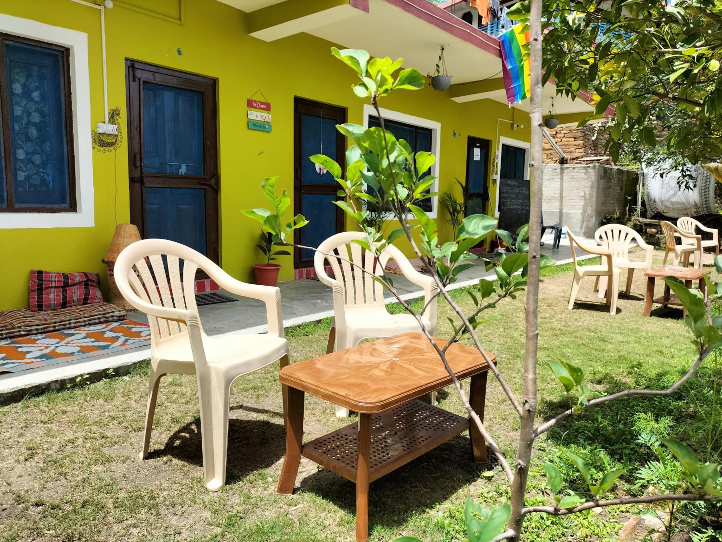 Photo 6