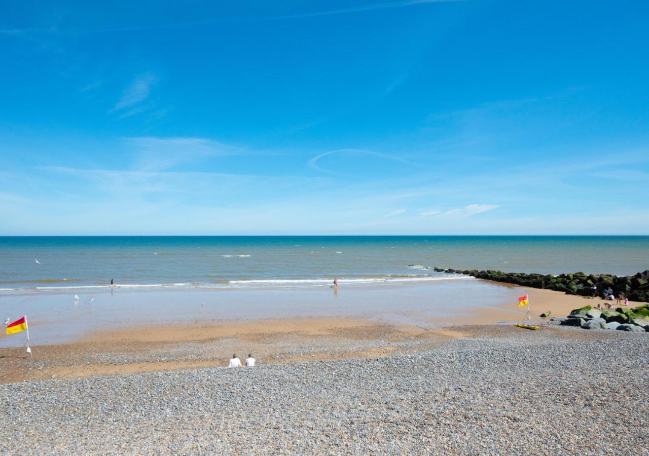 3 Bed in Sheringham oc-2331 view 2