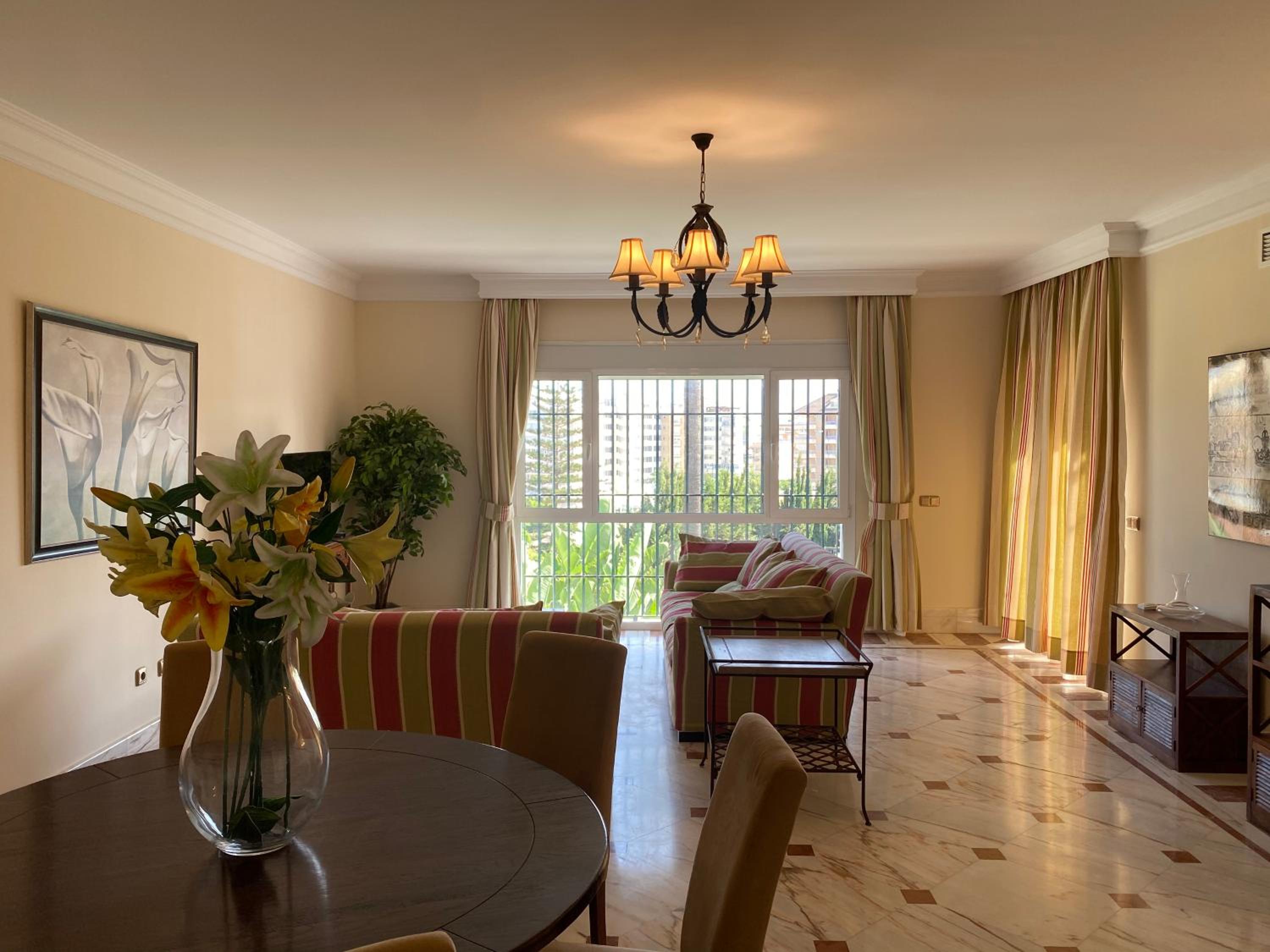 Apartamentos Villa Torreblanca