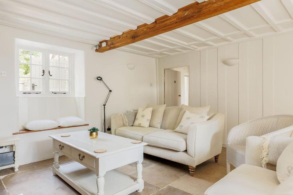Honeysuckle Cottage