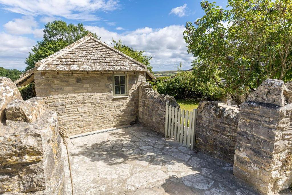 Honeysuckle Cottage