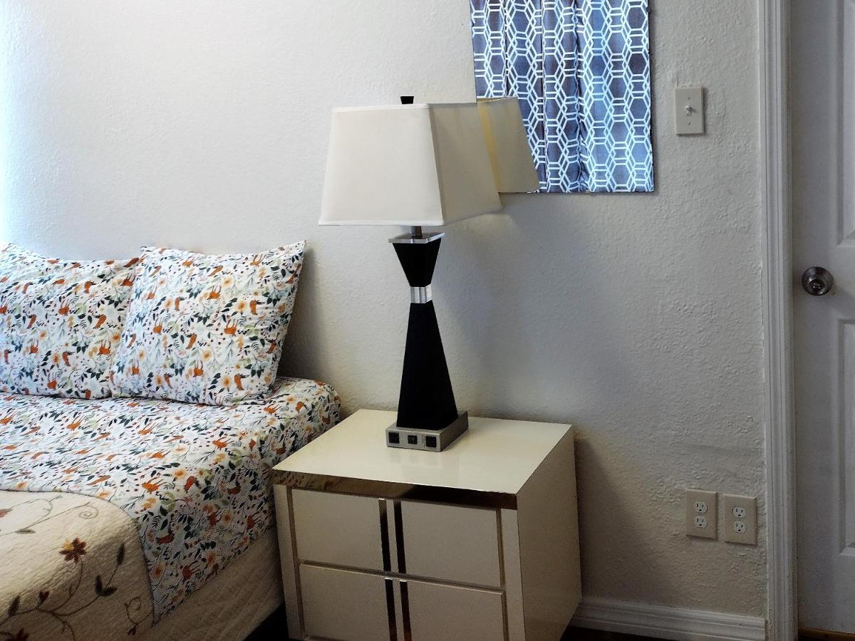 Private room with a lock view 2