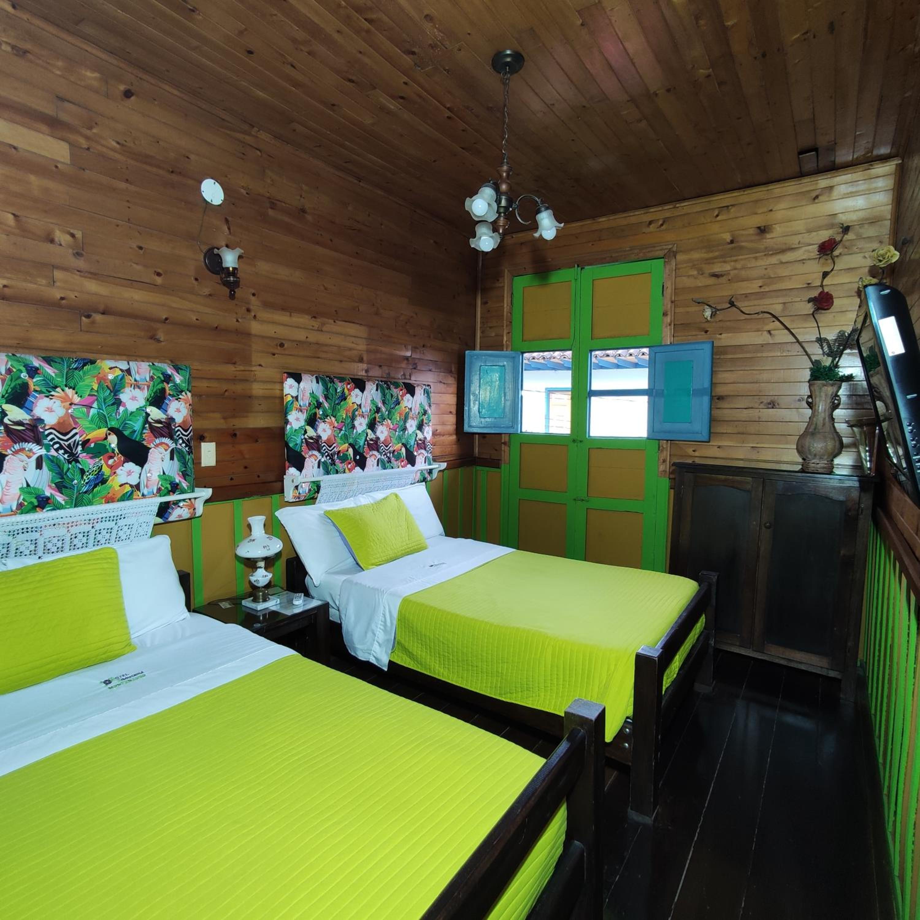 Hotel Tibouchina