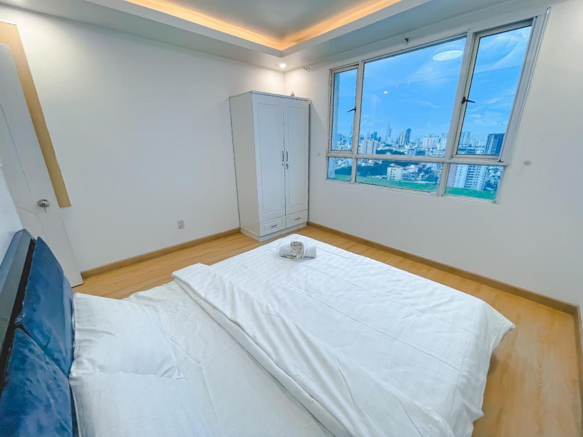 White Penthouse - Rooftop Pool Private - Central City