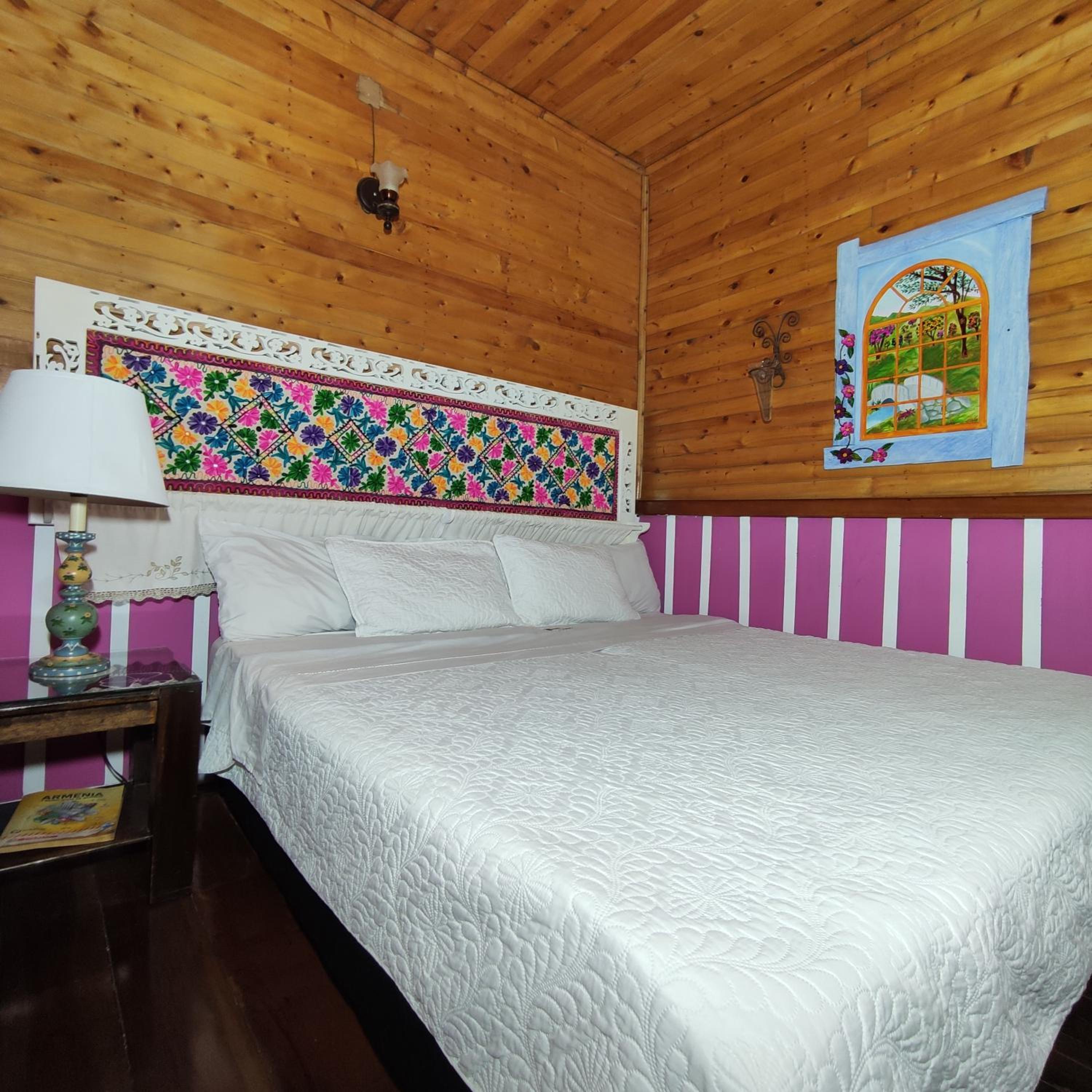 Hotel Tibouchina