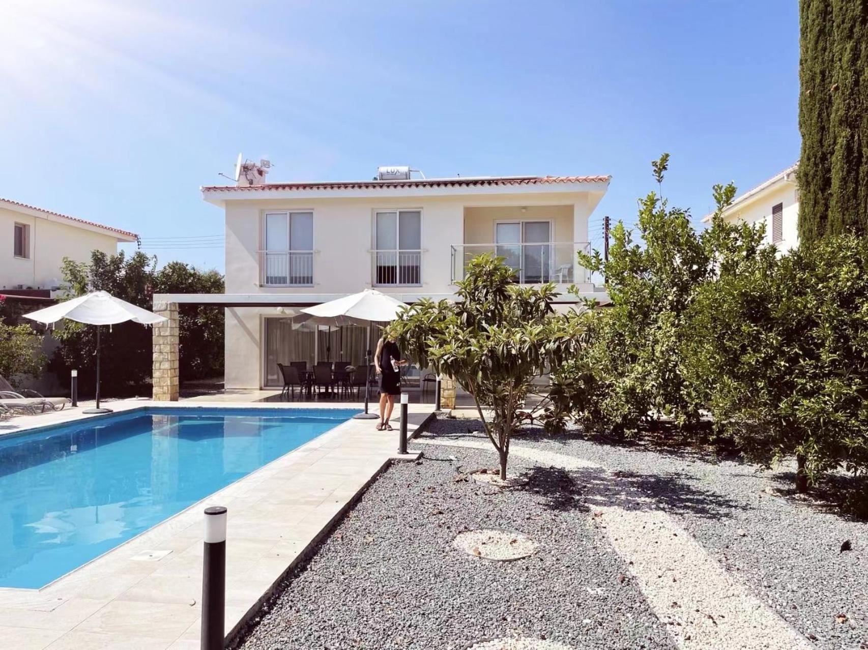 Villa7 Sea Breeze view 4