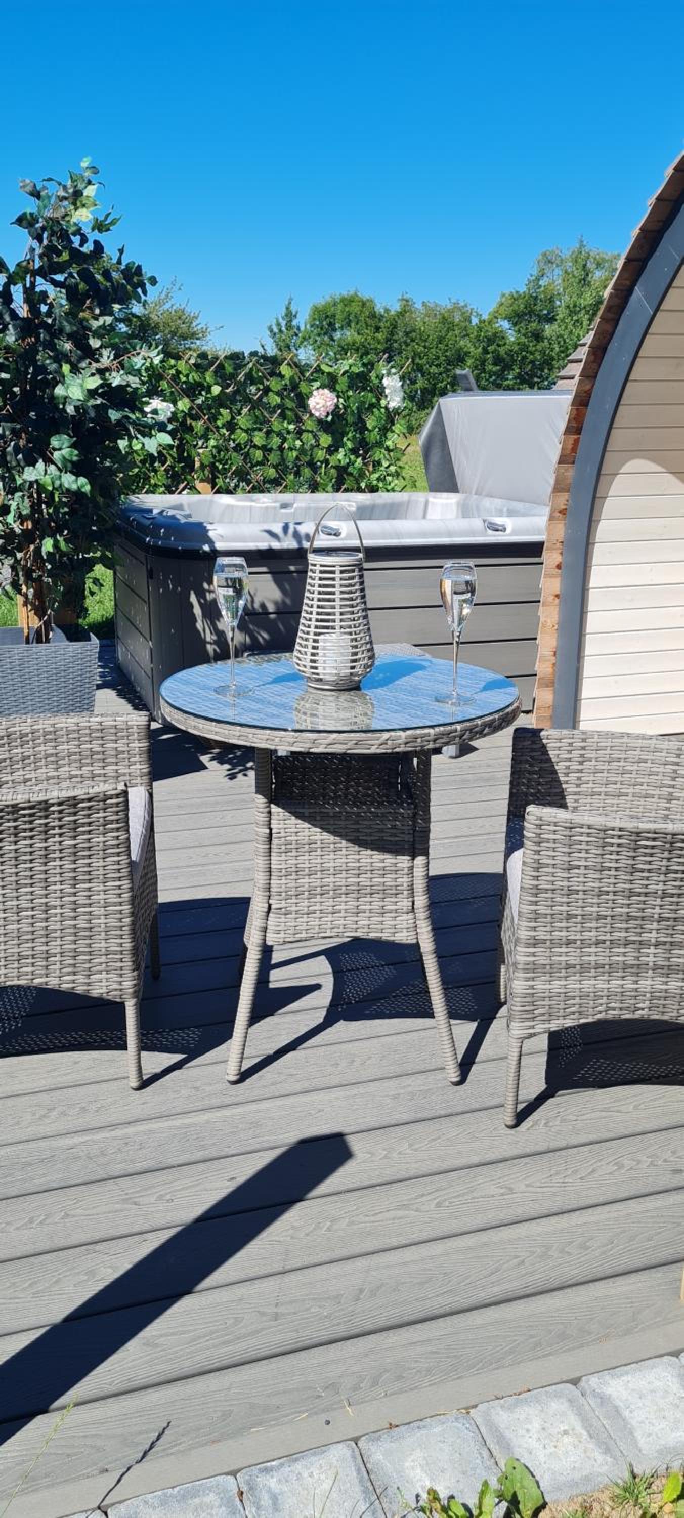 EASTRIDGE GLAMPING