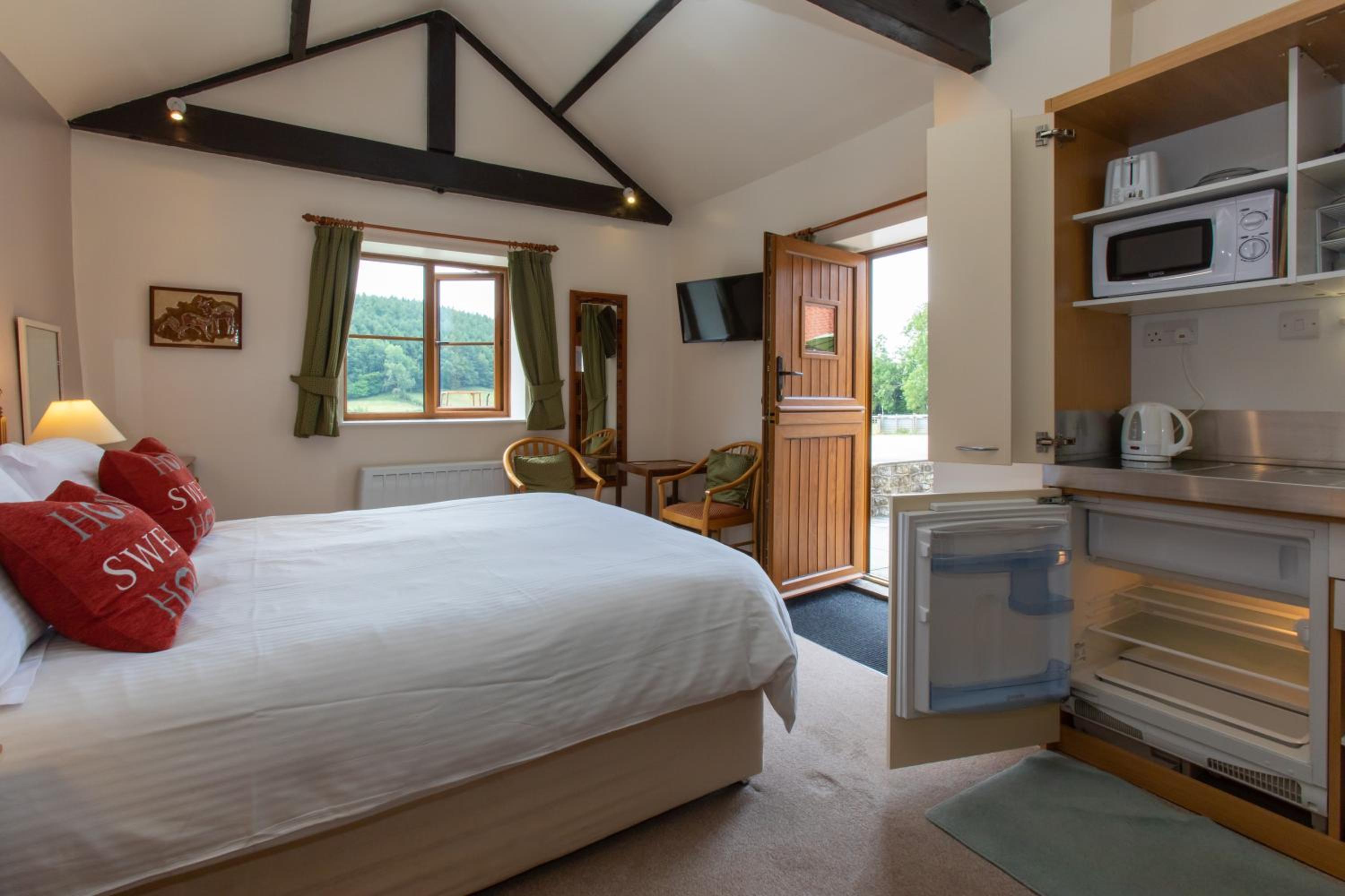 Rawcliffe House Farm Studios, Peaceful North York Moors Retreat view 4