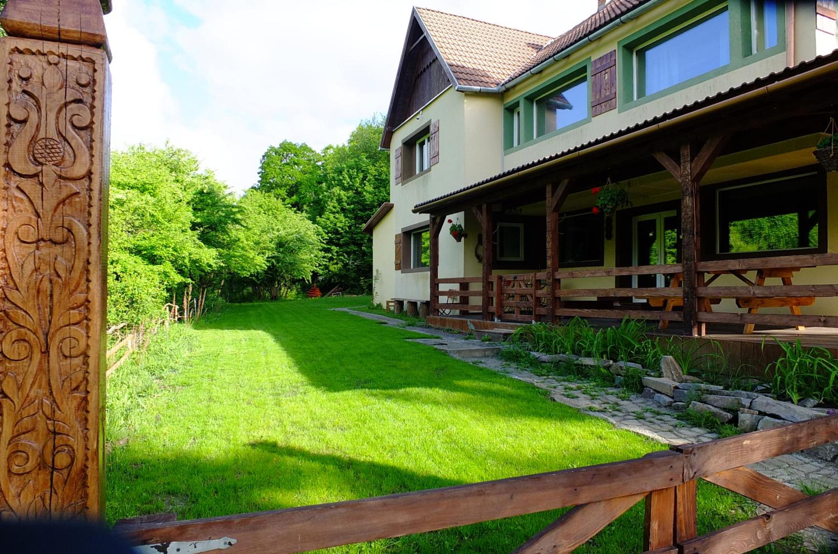 Parkside Vila view 2