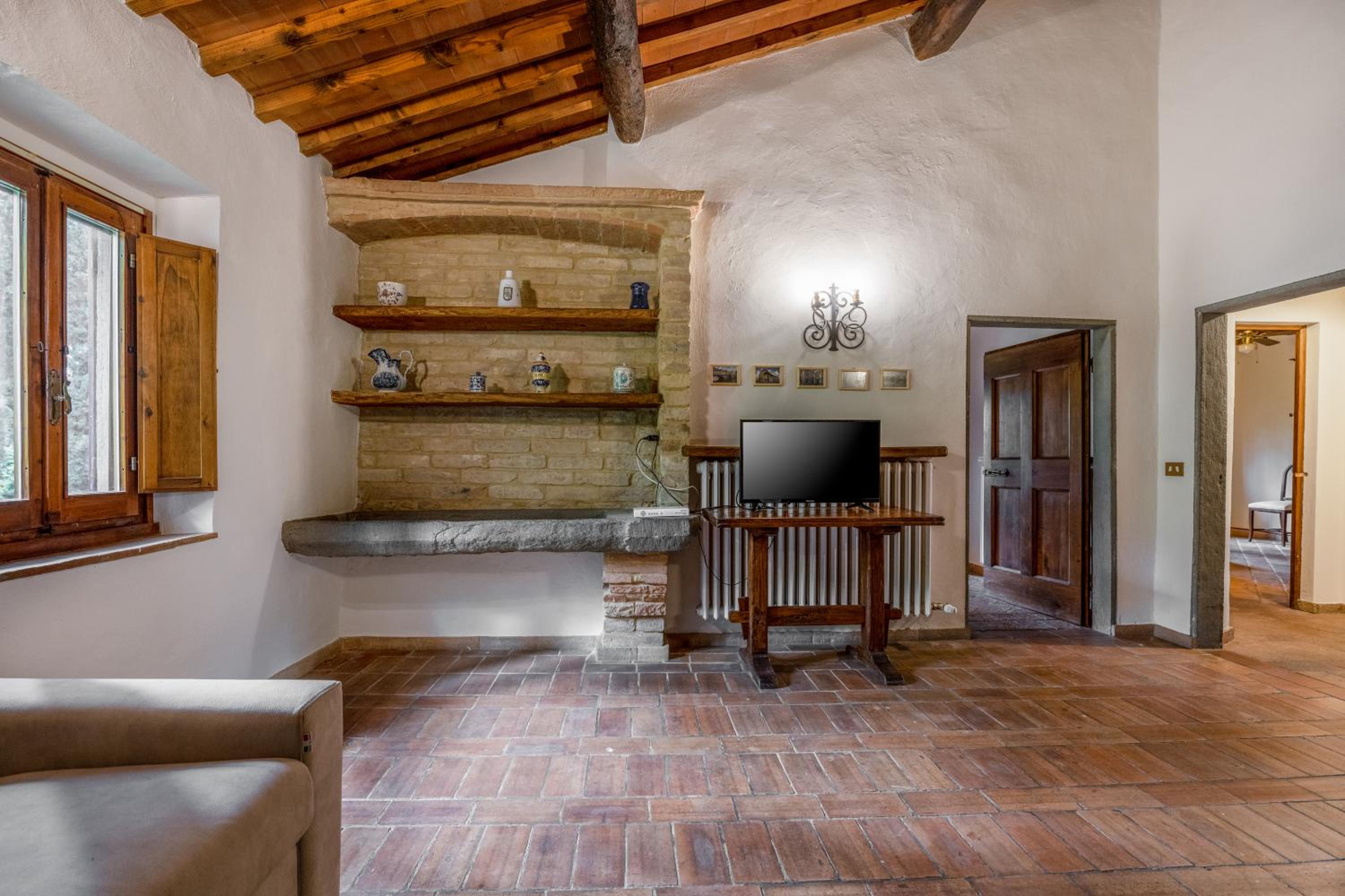 Podere Mezzastrada - Place of Charme