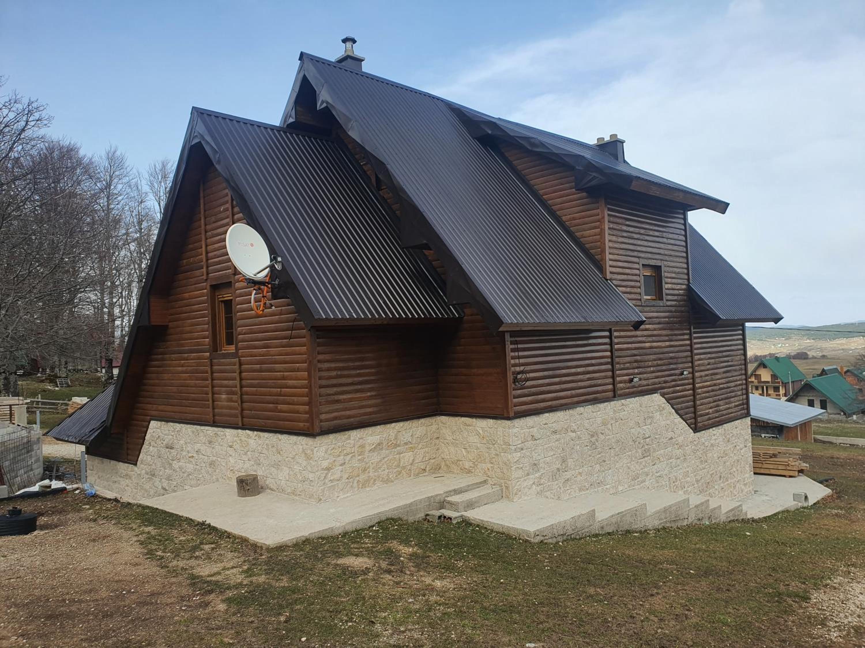 Photo 33