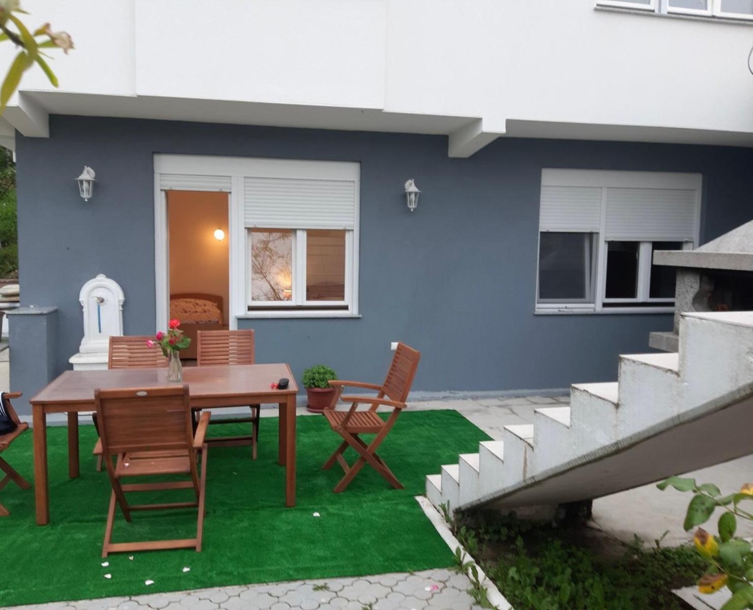 Resting House Oaza