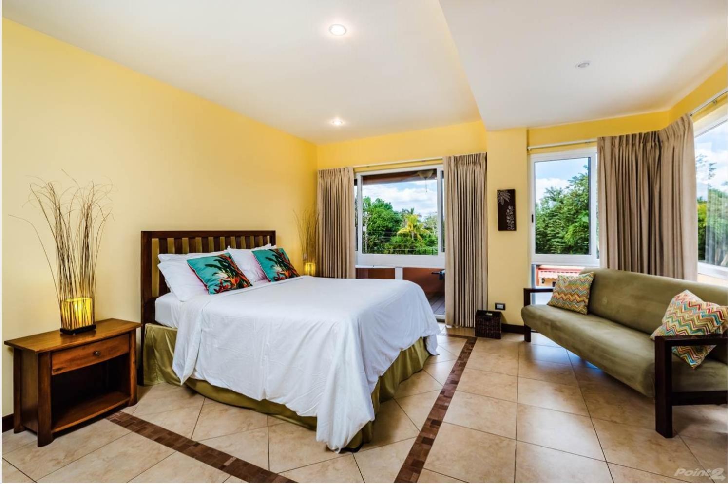 Beautiful Condo wJacuzzi tub Steps to beach view 2