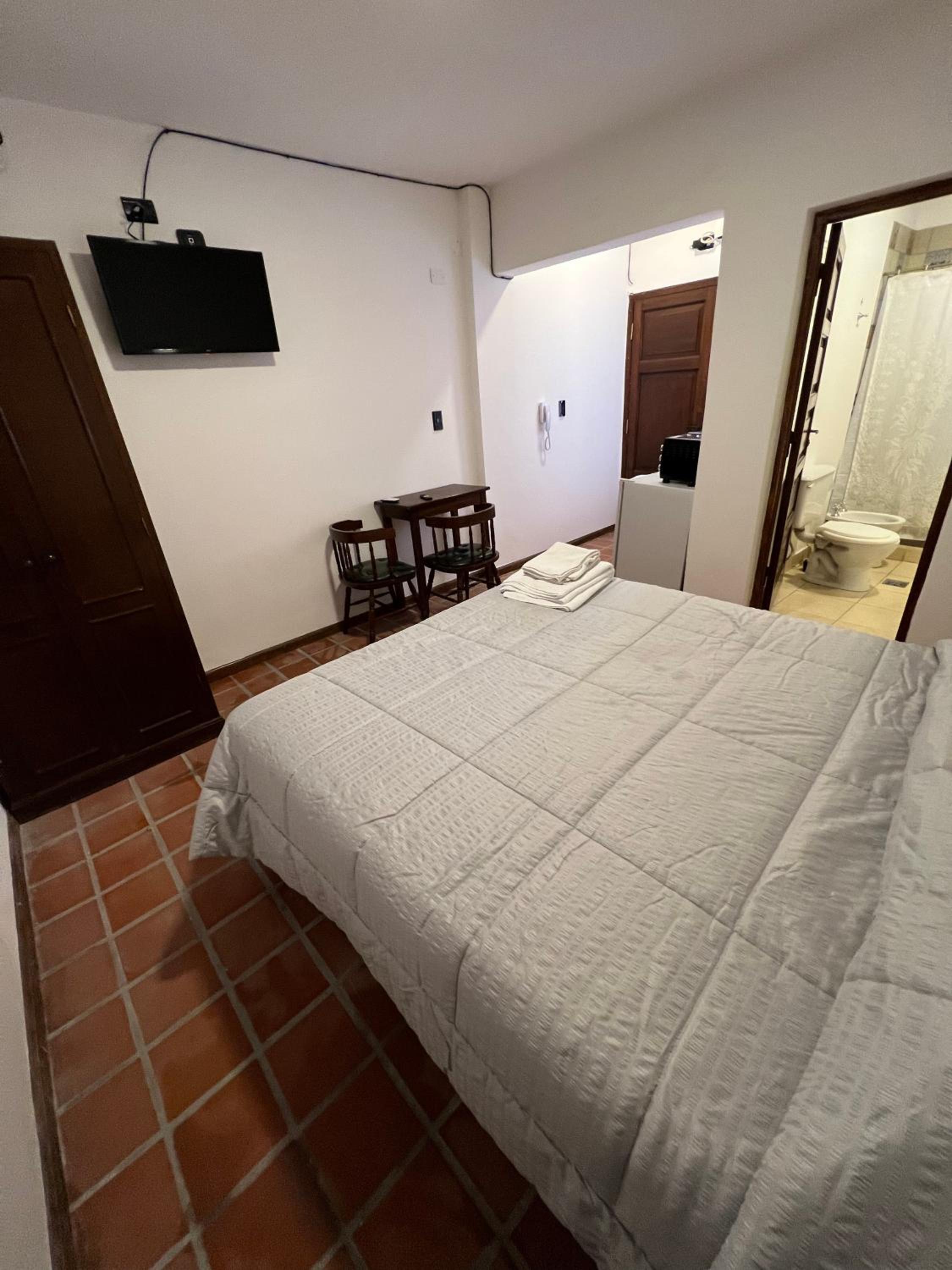 Donna Alda Casa - Image 4