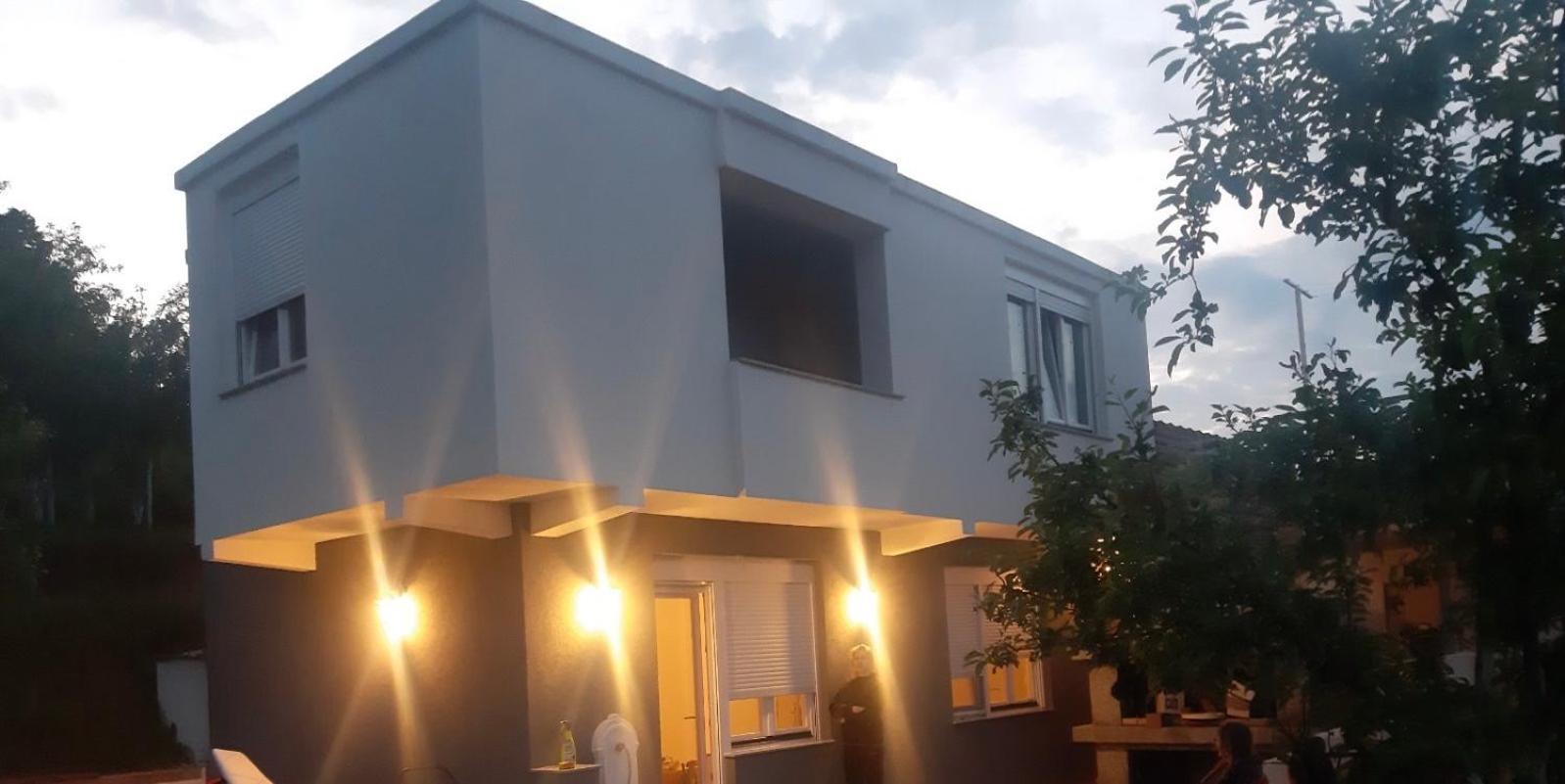Resting House Oaza