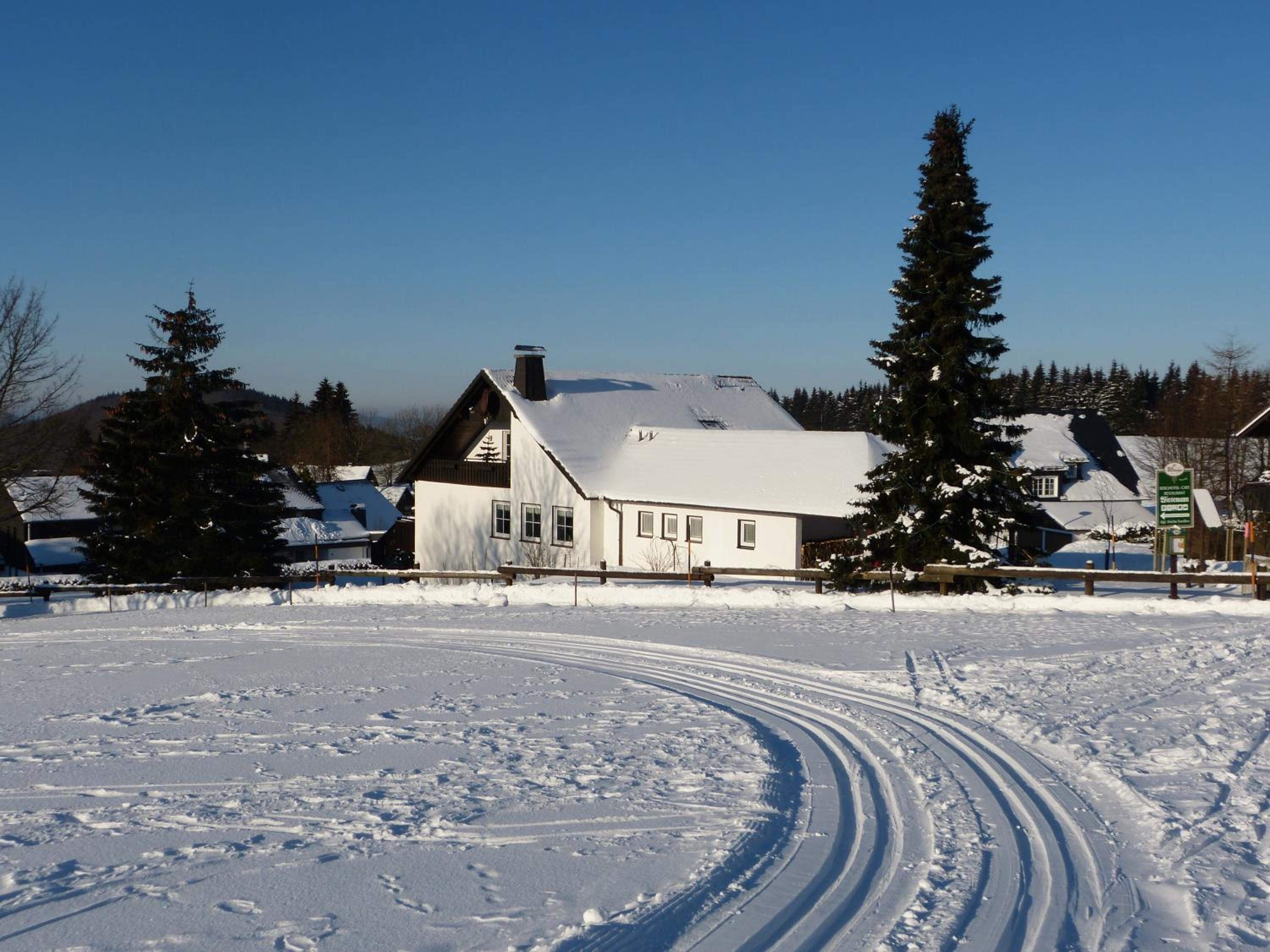 Ferienwohnung Astenpanorama