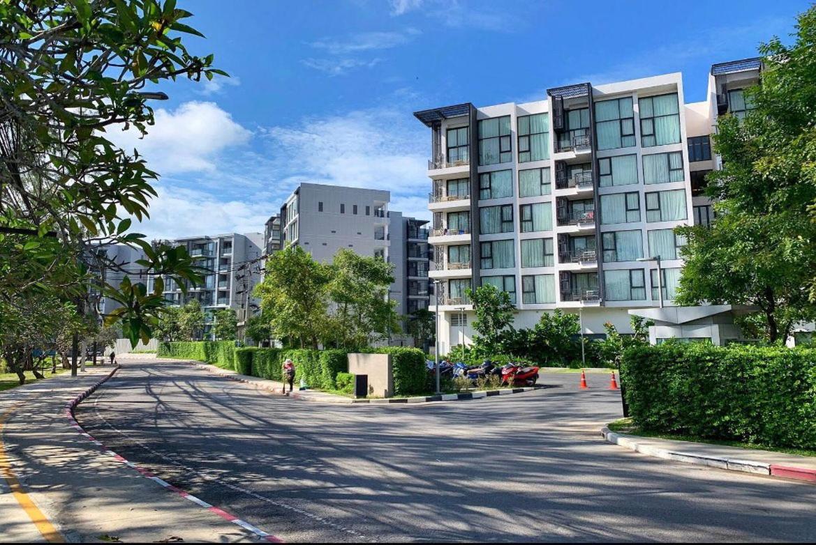 Laguna cassia residences view 2