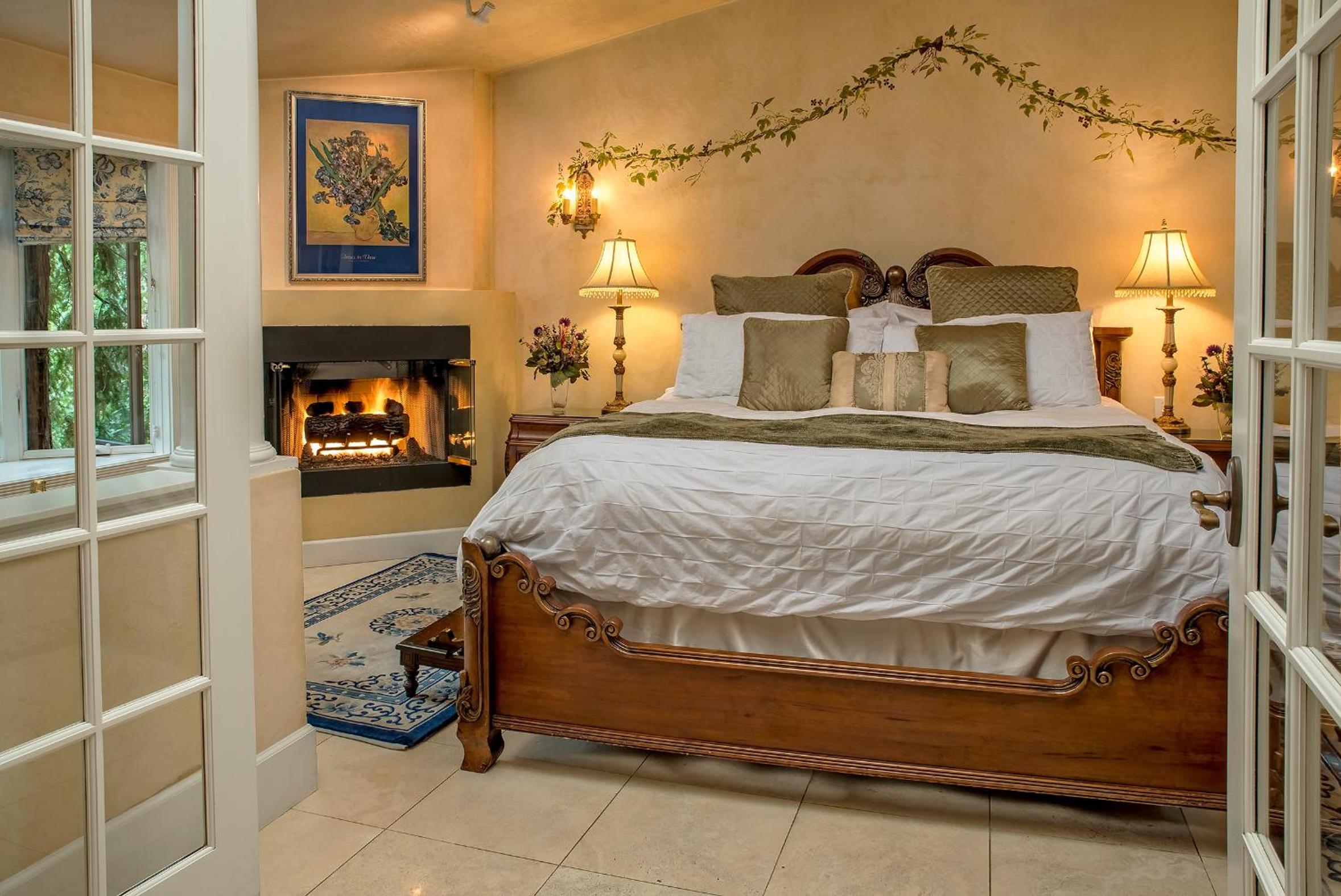 Maui Vacations - Candlelight Inn Napa Valley - Property Image 45
