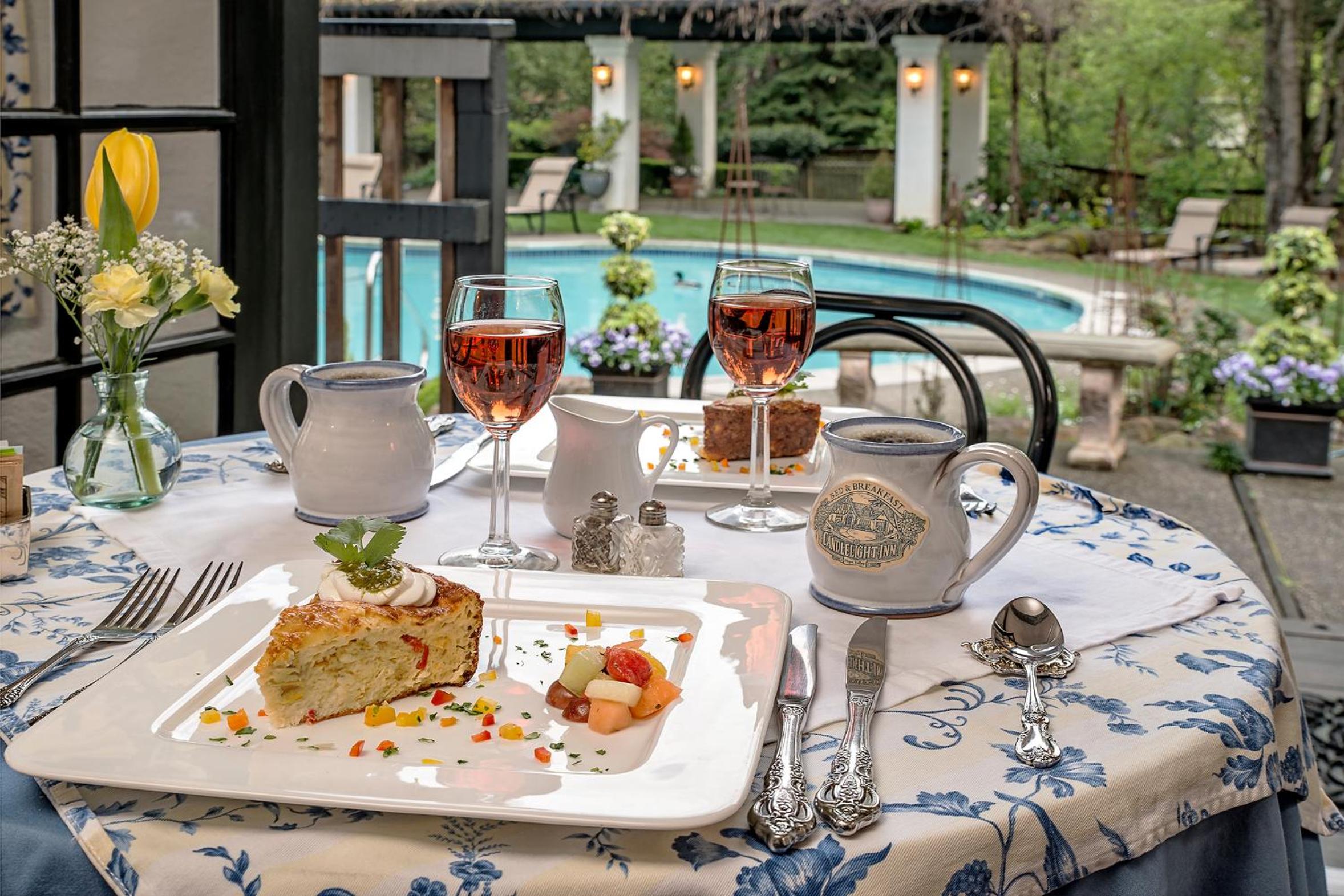 Maui Vacations - Candlelight Inn Napa Valley - Property Image 36