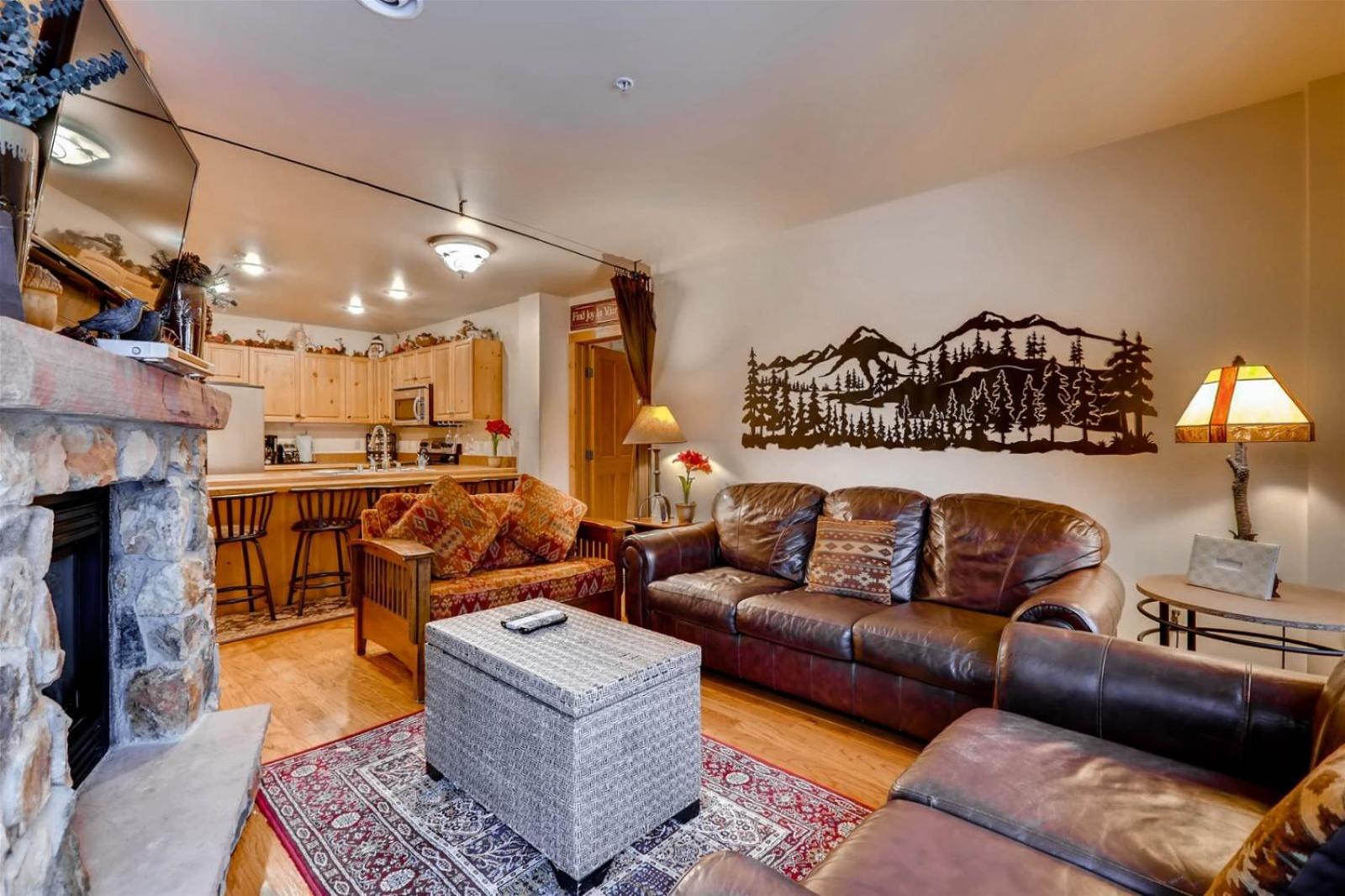 2 Bedroom Colorado Vacation Rental In River Run Village With Pool And Hot Tub Access