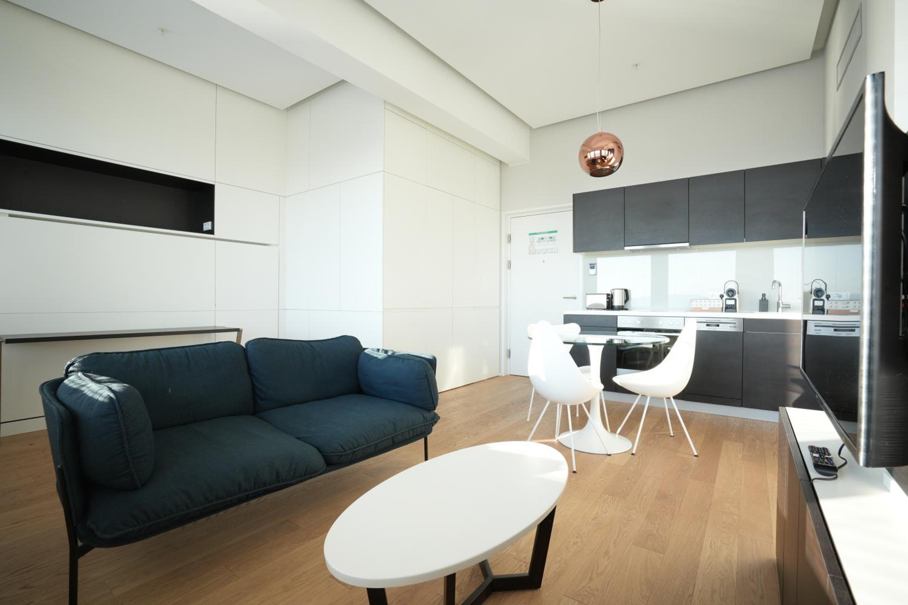 Exclusive 1-bedroom apartment