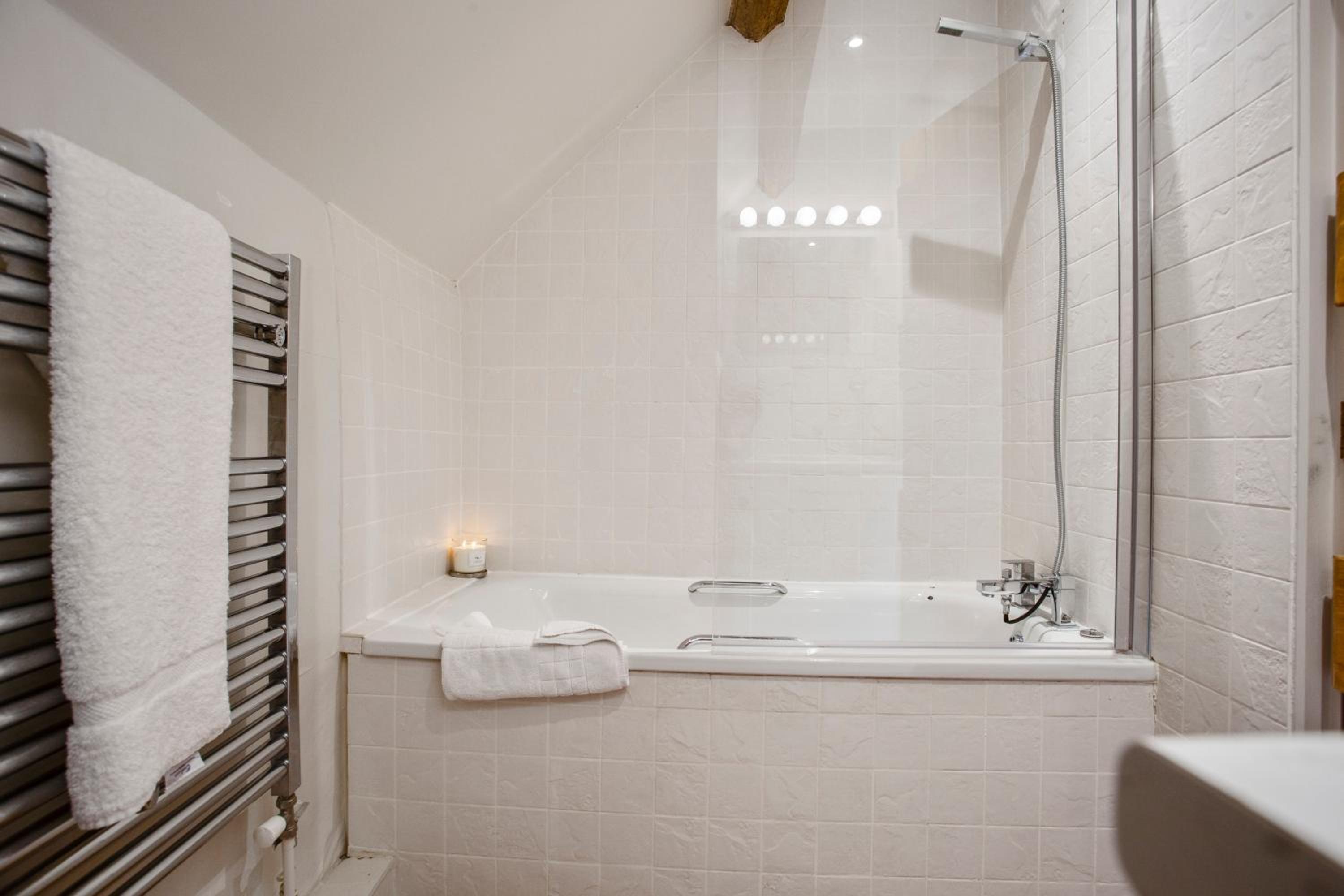Meadow Brook Cottage