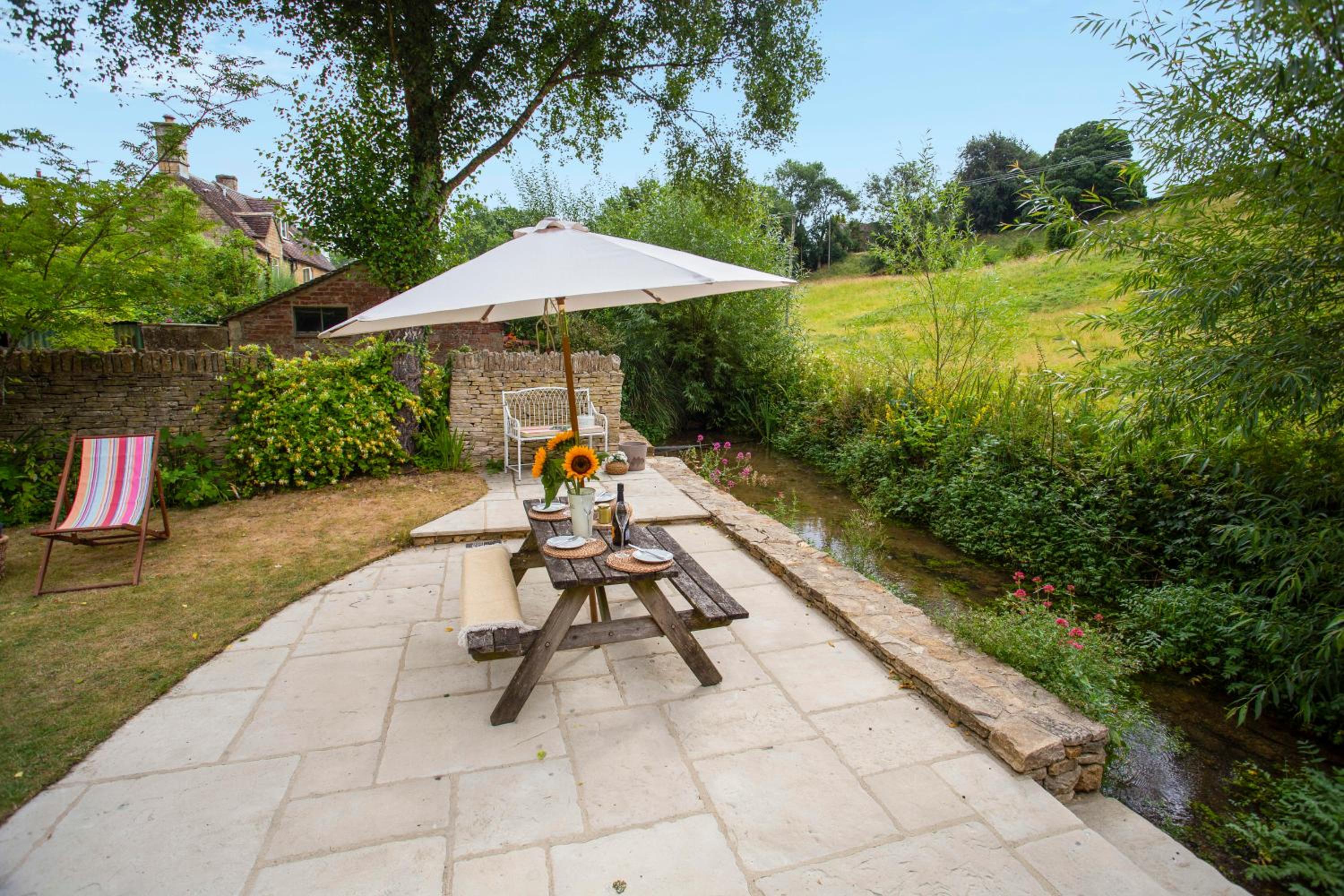 Meadow Brook Cottage