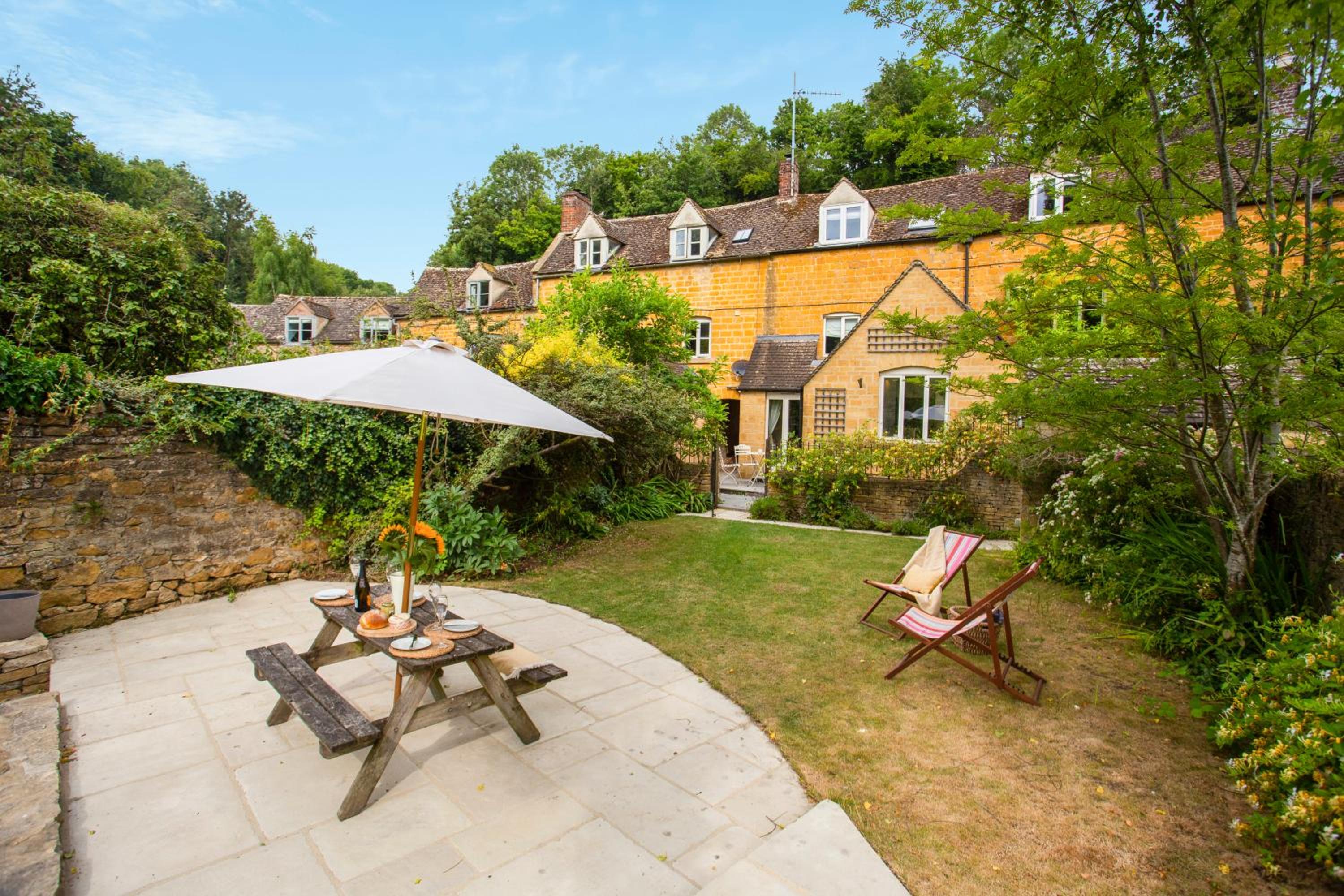 Meadow Brook Cottage