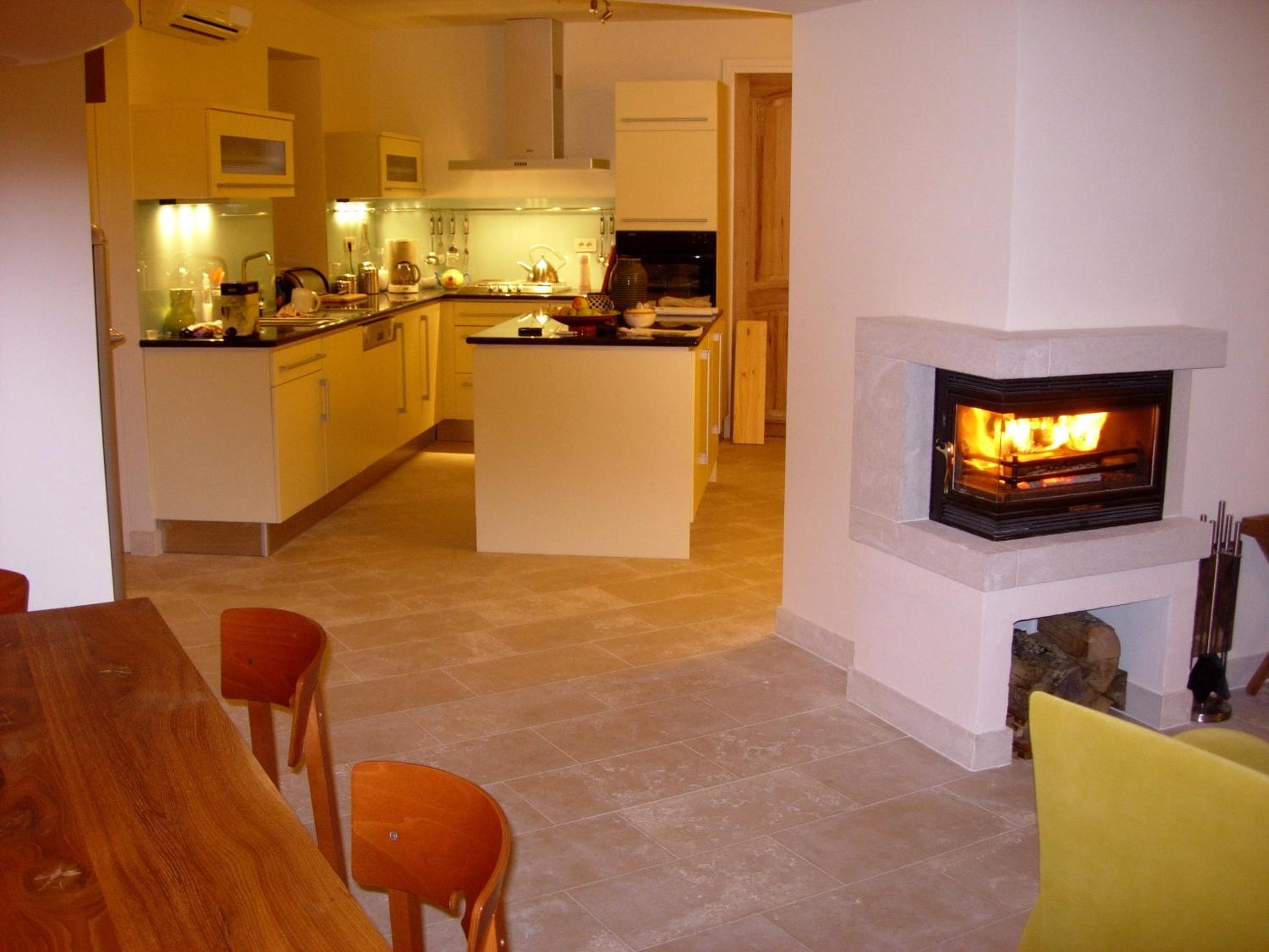 Casa Acqua Dolce - House with 4 Bedrooms and Own Spa view 5