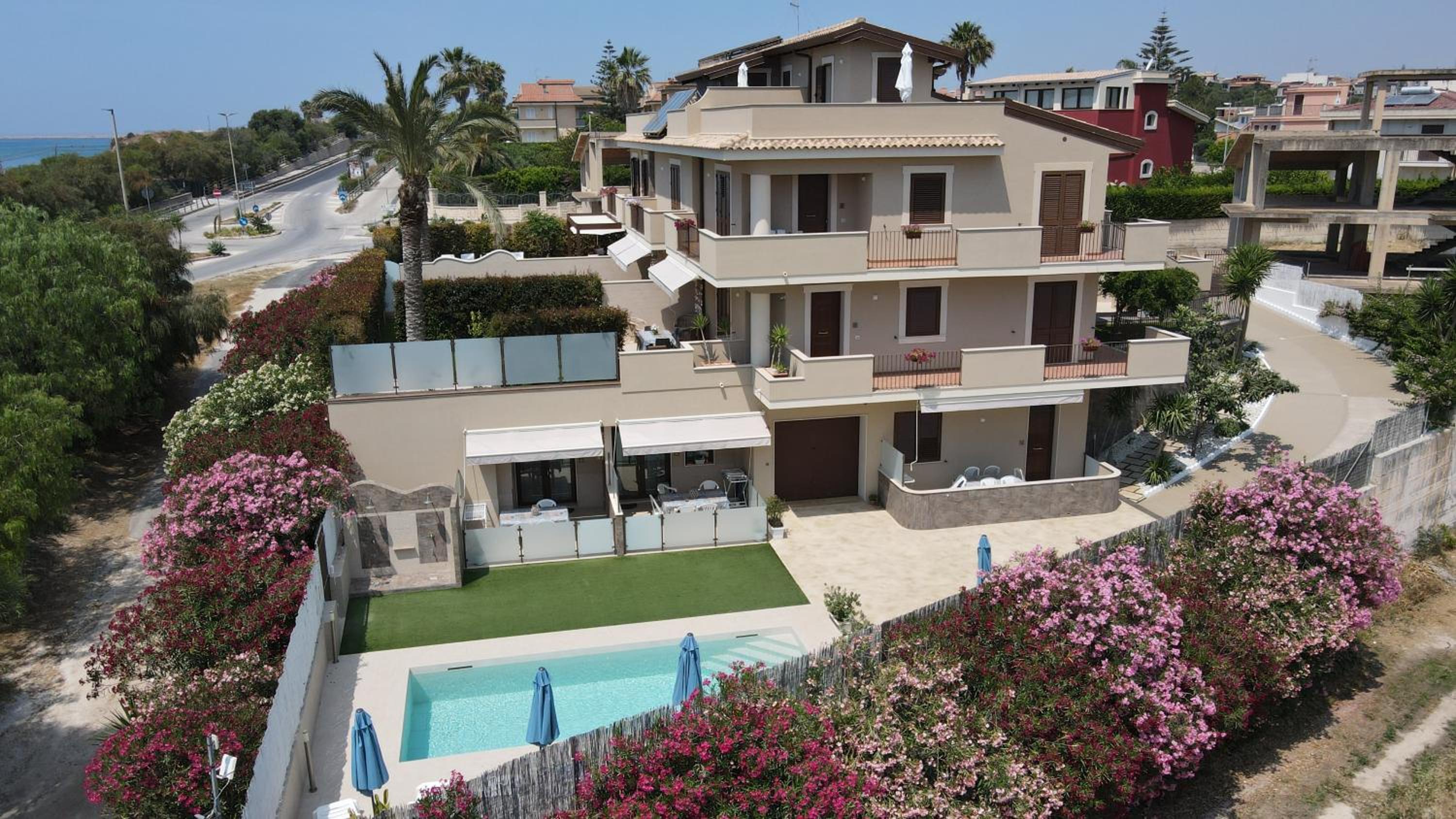 Villa Le Mimose view 2