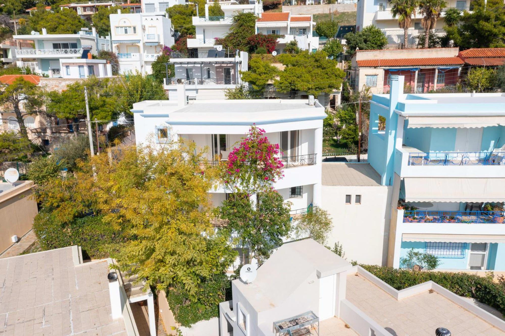 Porto sea view house - 15min from Athens airport - AC - WIFI - PARKING