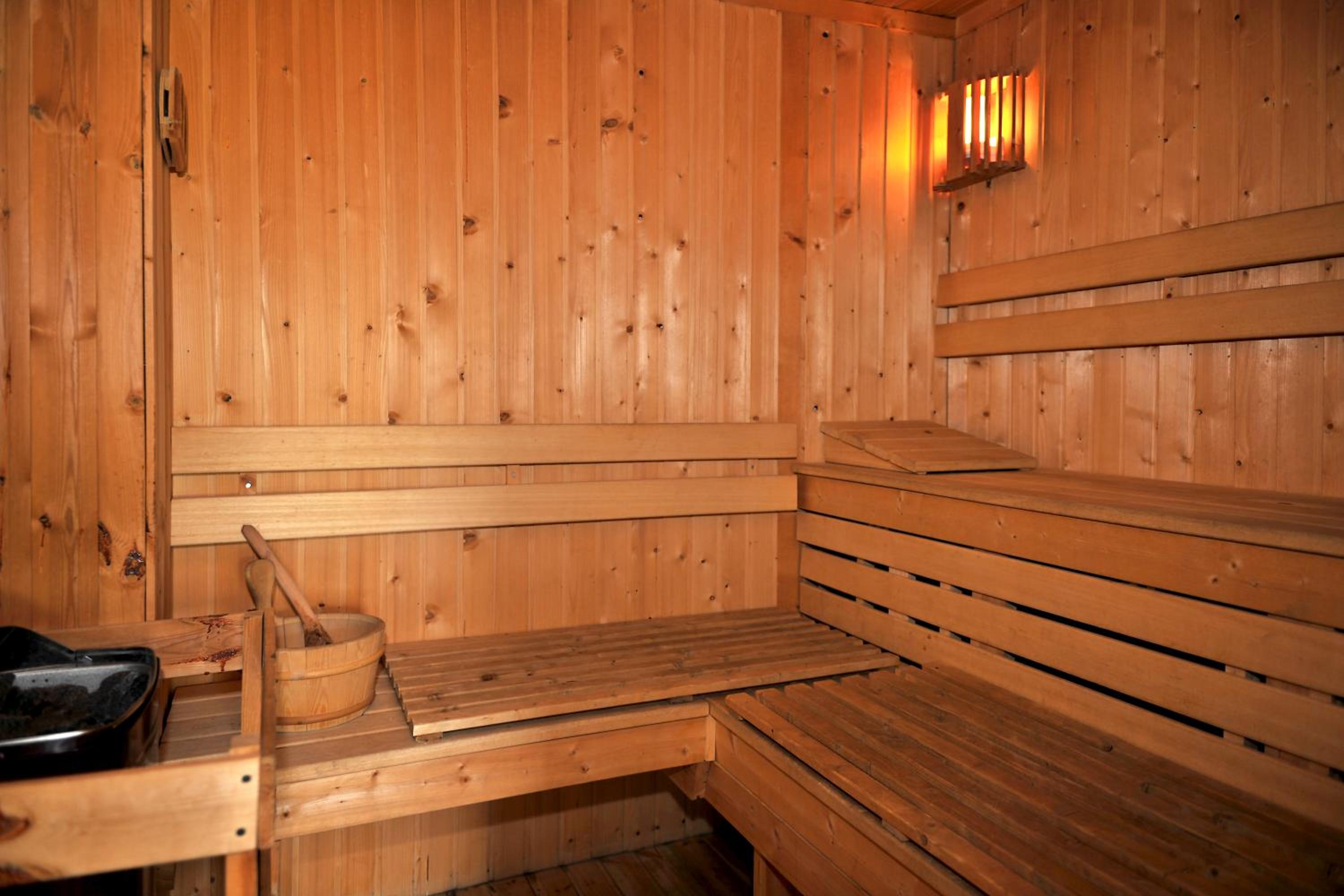 Ardlui Lochside Lodges view 2