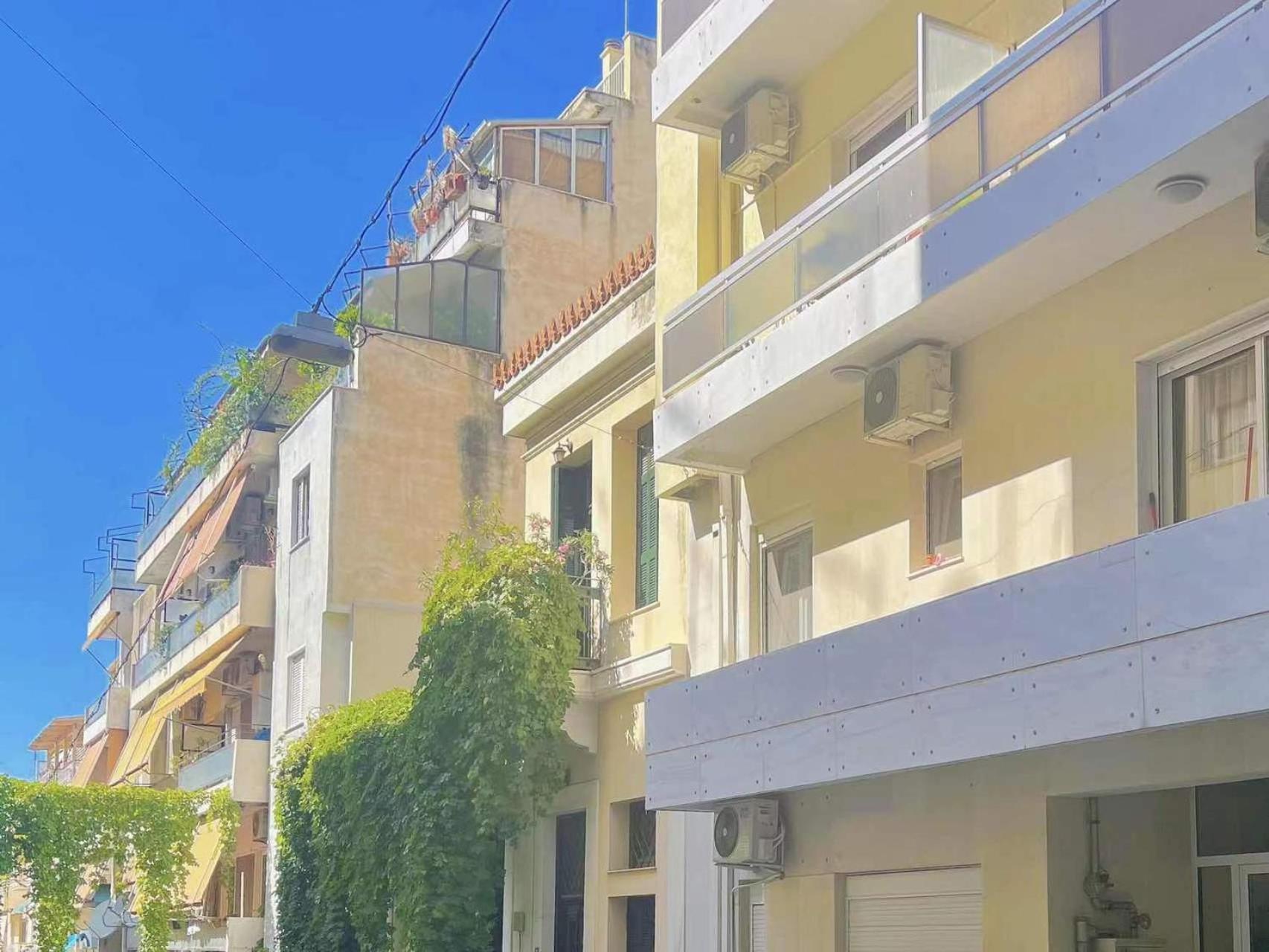 WSD Luxury Stylish 1BD Apt with City View Balcony