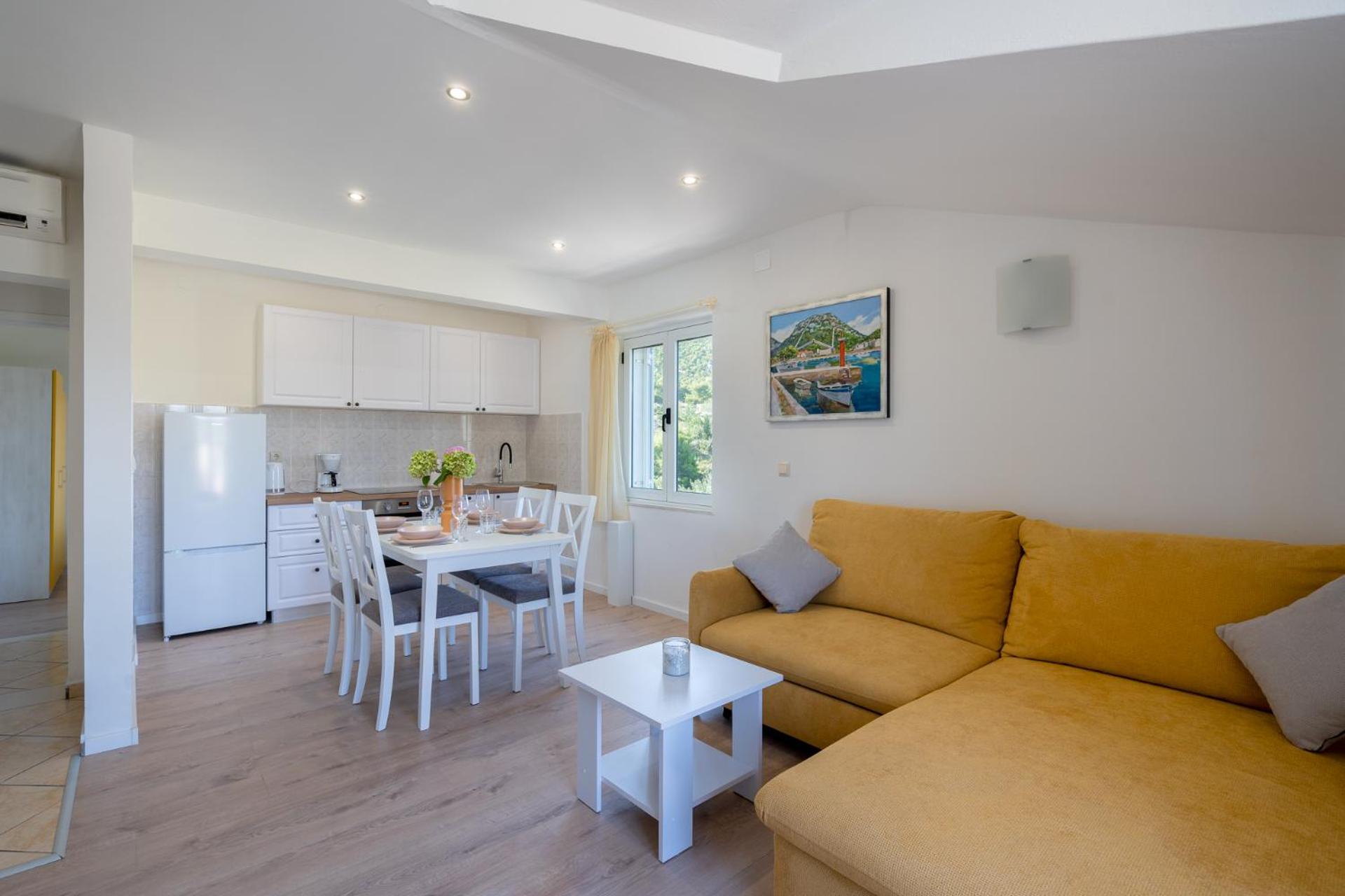 Apartments Mili view 4