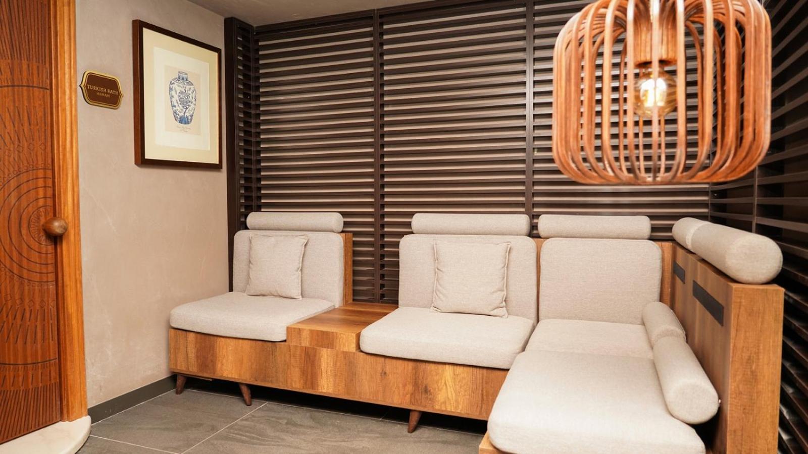 Cronton Design Hotel - Image 112