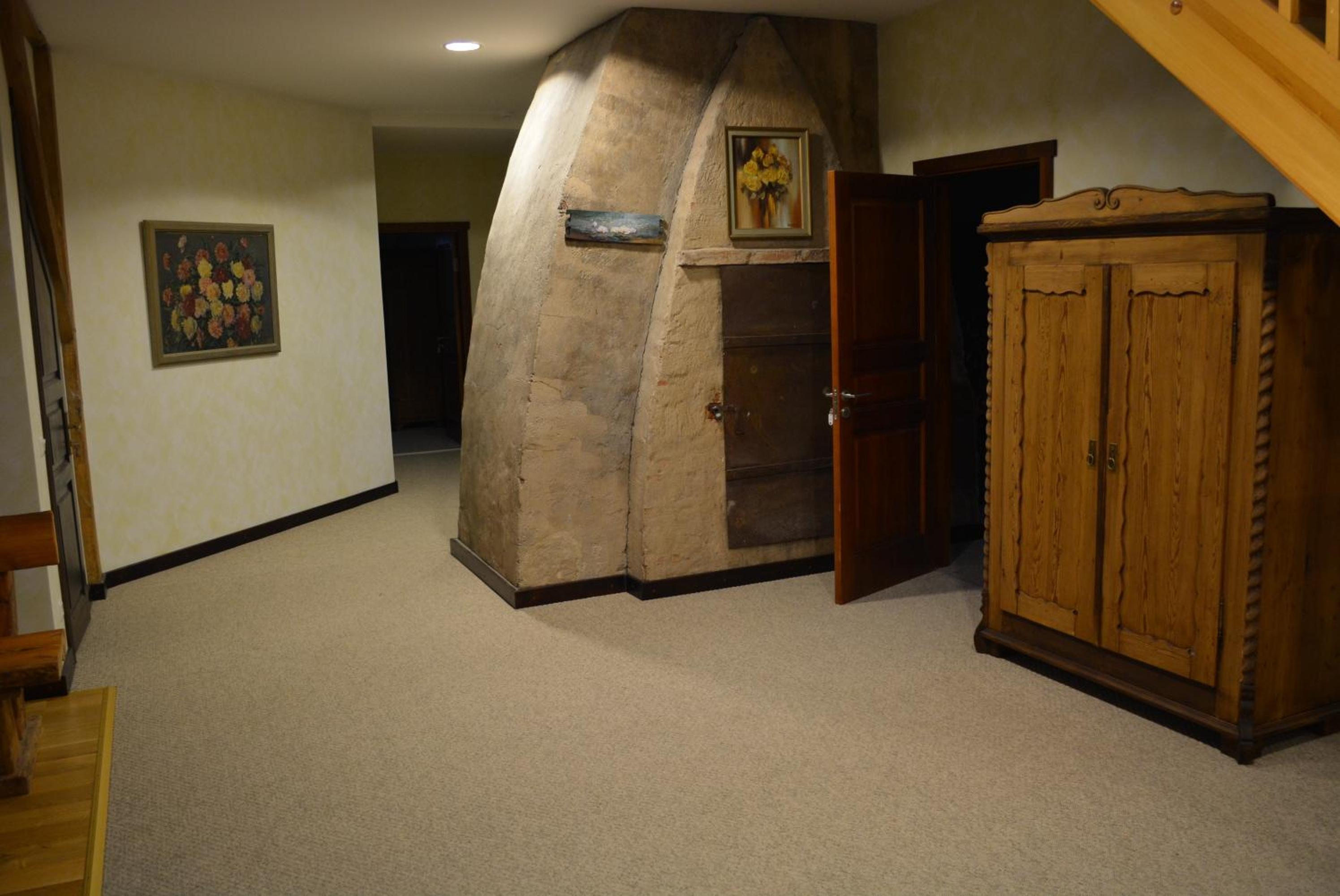 Photo 28