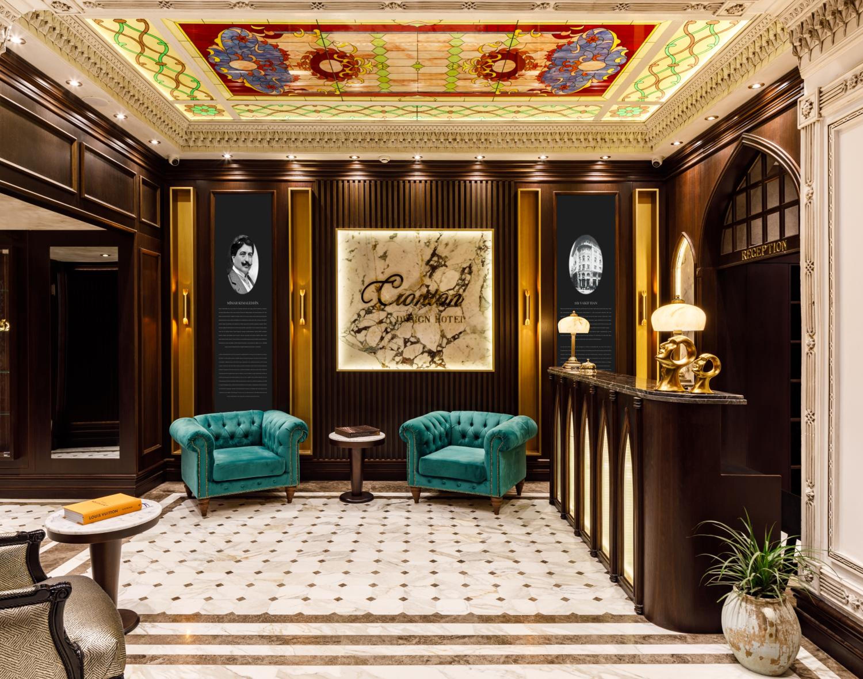 Cronton Design Hotel - Image 23