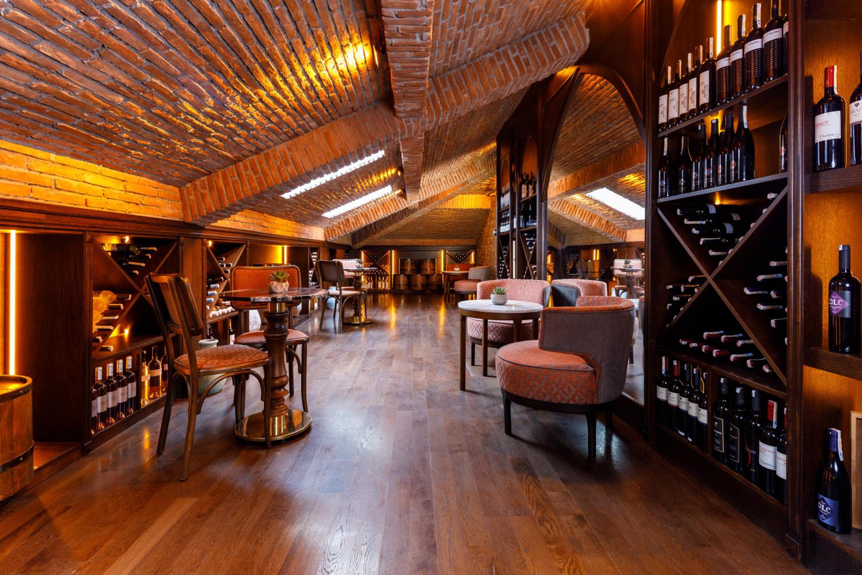 Cronton Design Hotel - Image 93