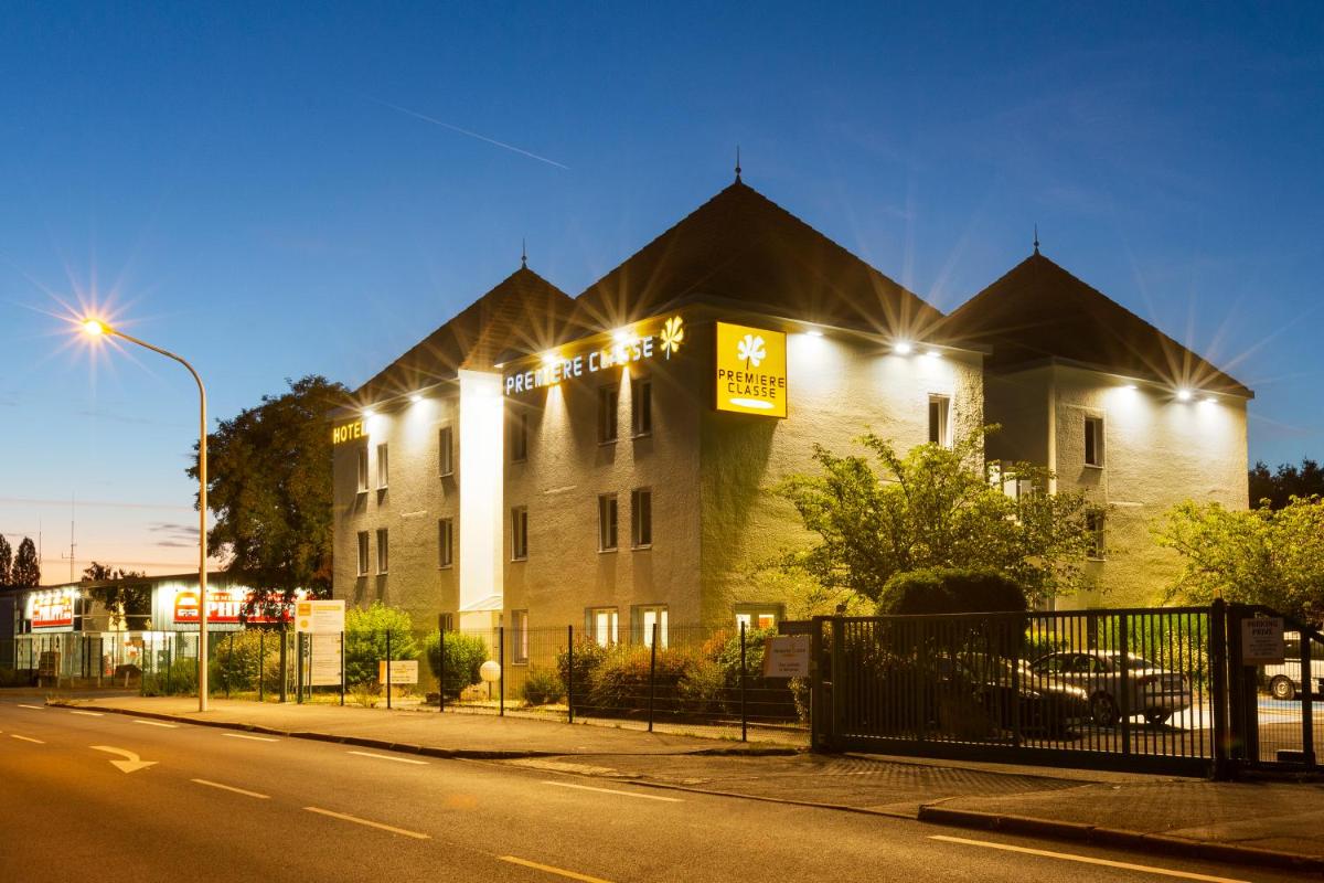hotel building