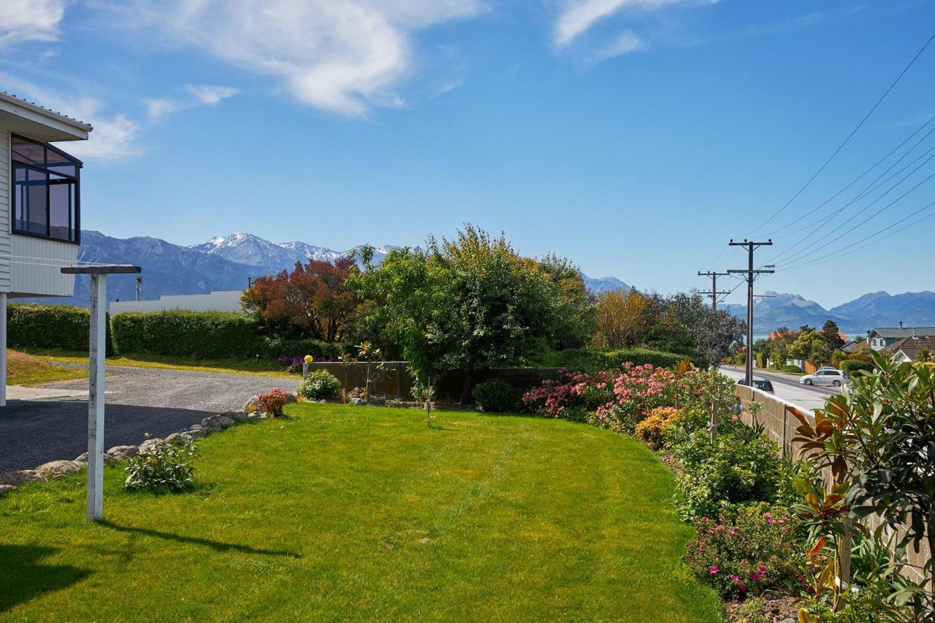 Classic Charm, Sea & Mountain Views, Family Fun - KK95170