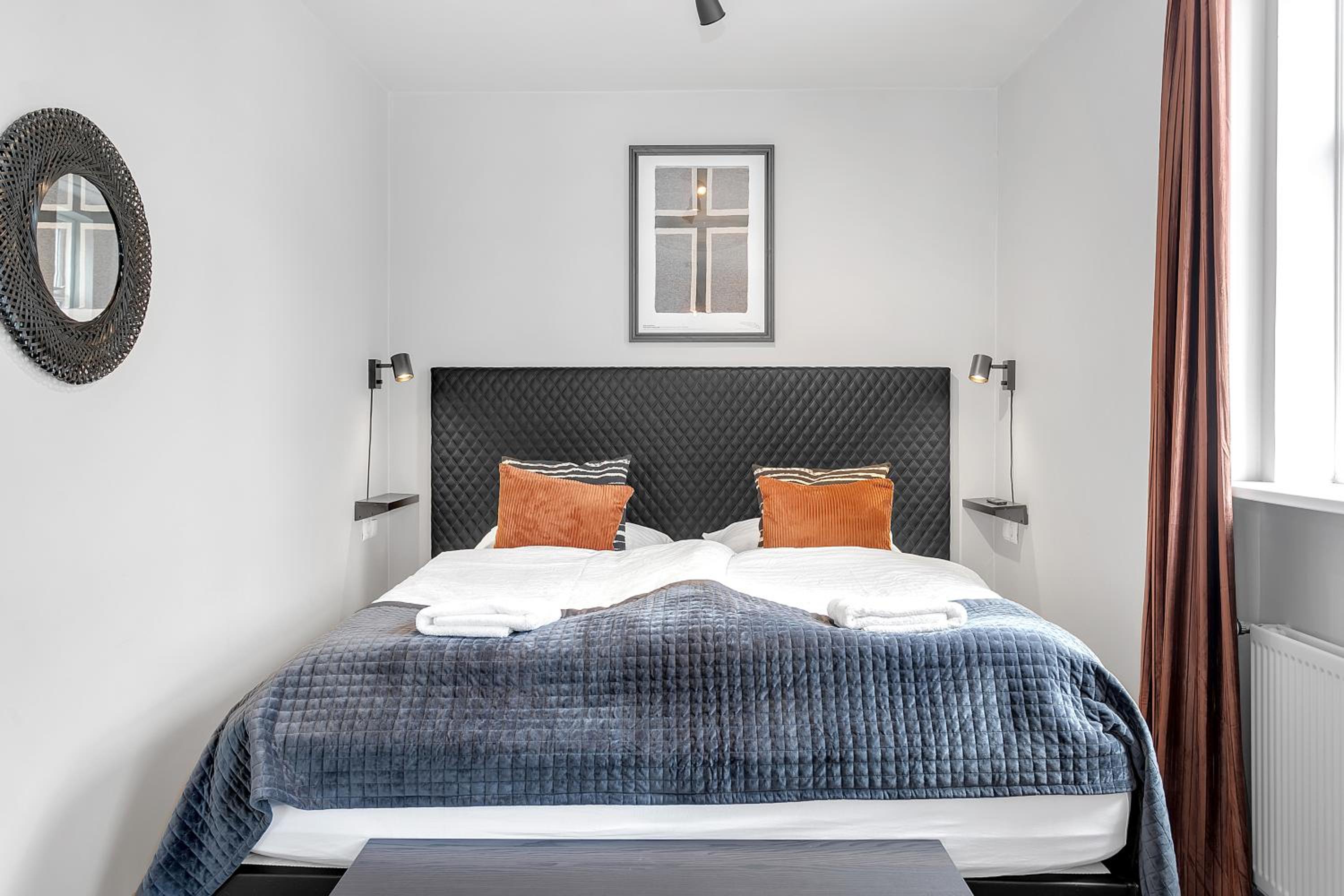 Baldur Apartments