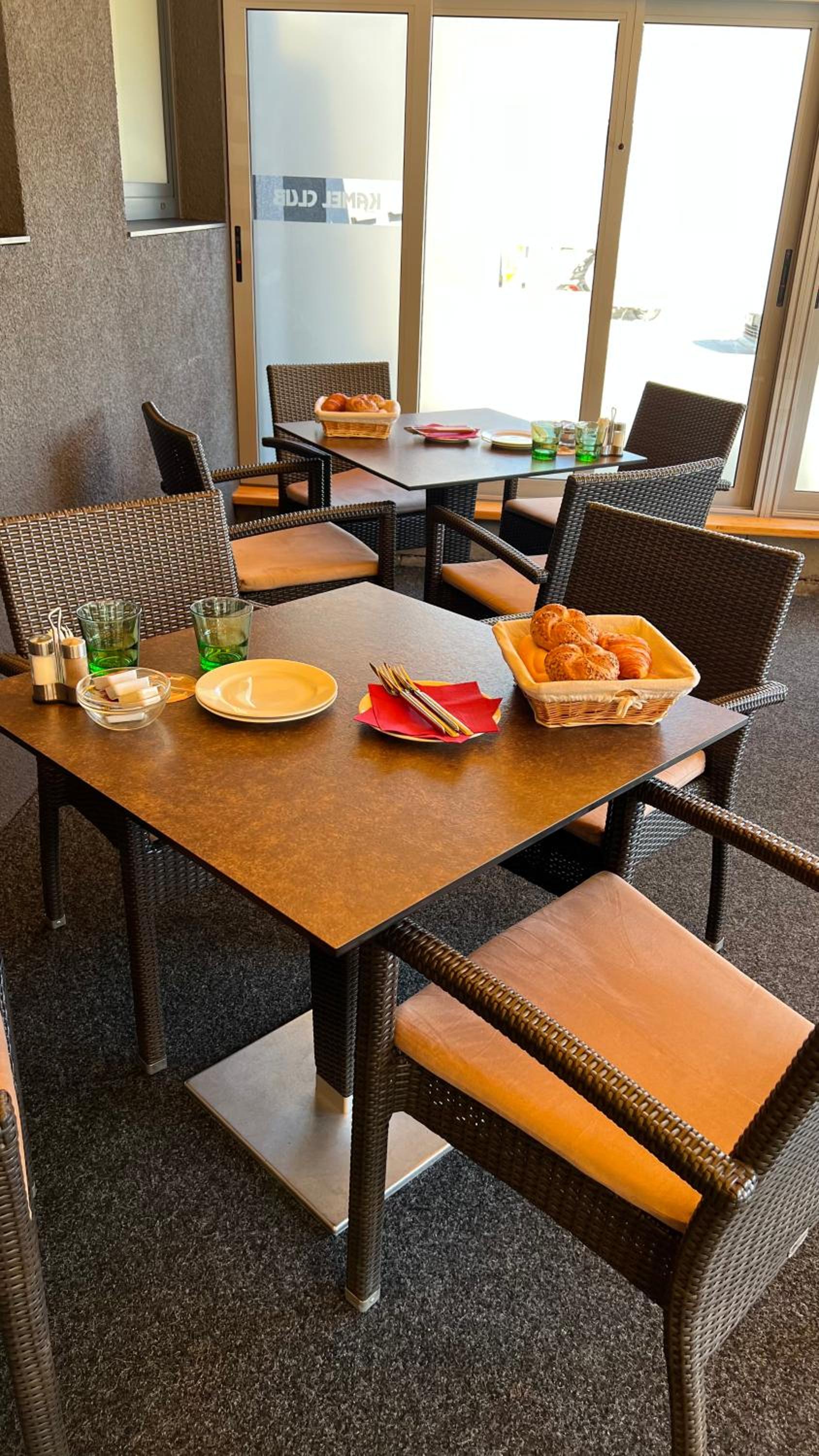 Kamel club restaurace a rodinný penzion