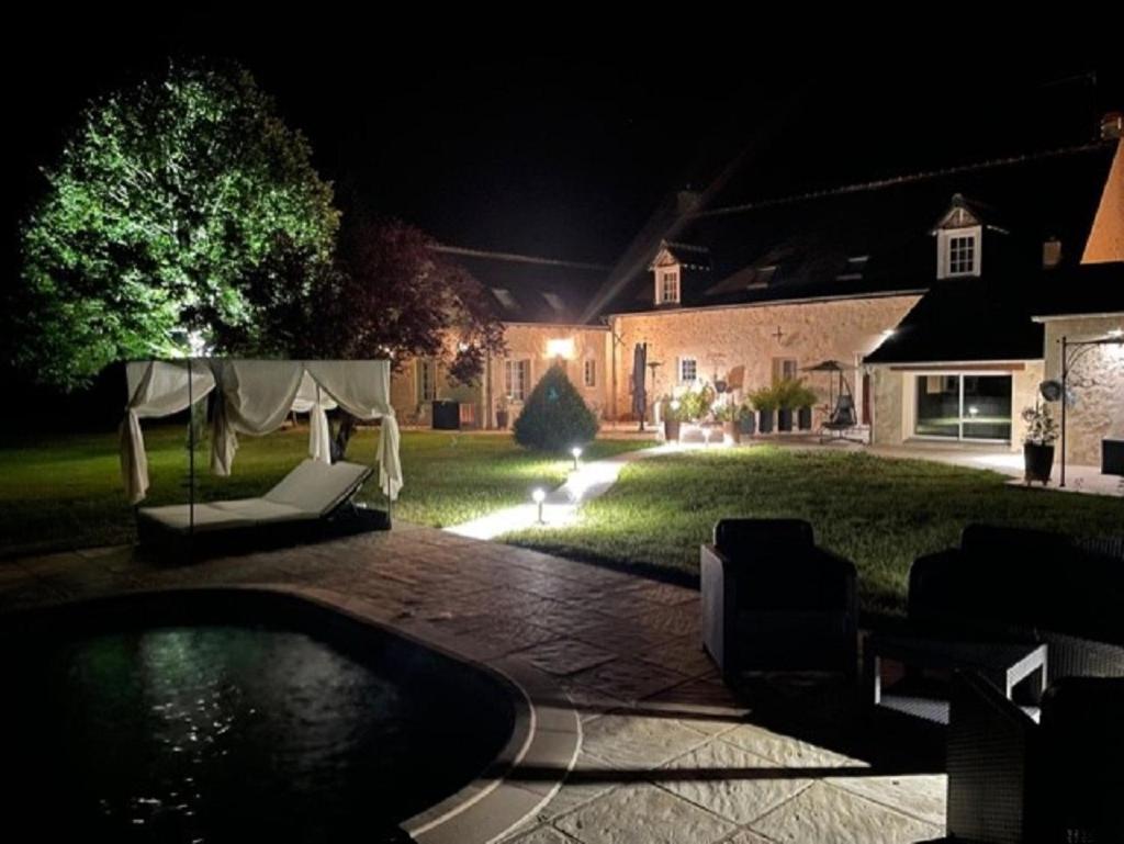 SUITE ROMANTIQUe view 2
