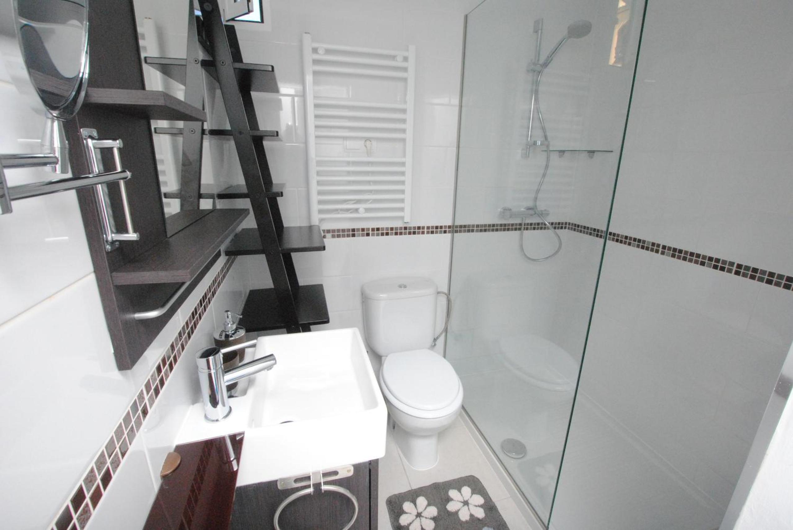 Dona Lola Macarena - Beautiful Frontline beach house between Fuengirola and Marbella - CS100 view 4