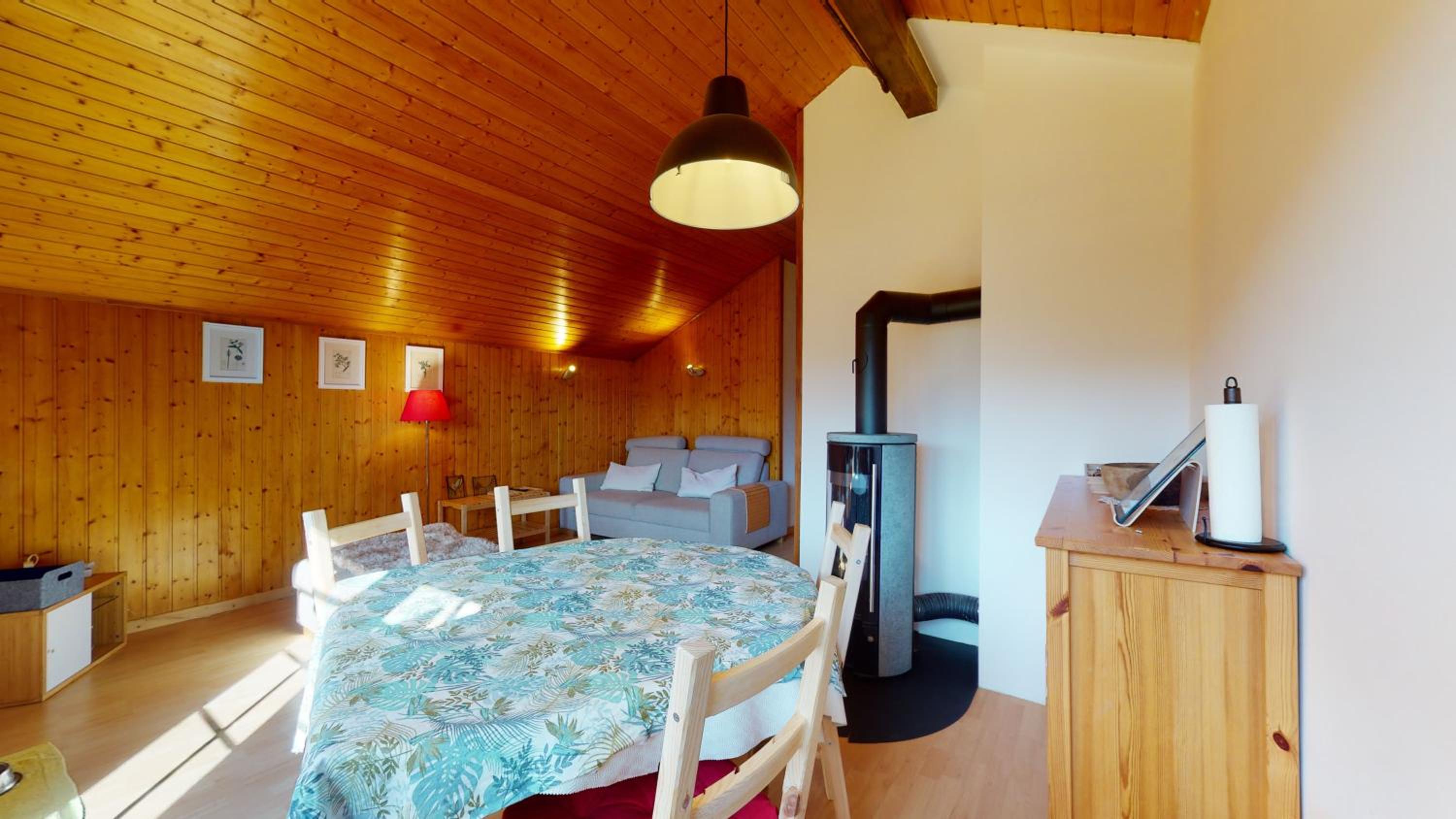Beautiful apartment for 4 people with a splendid view of les Dents du Midi view 2