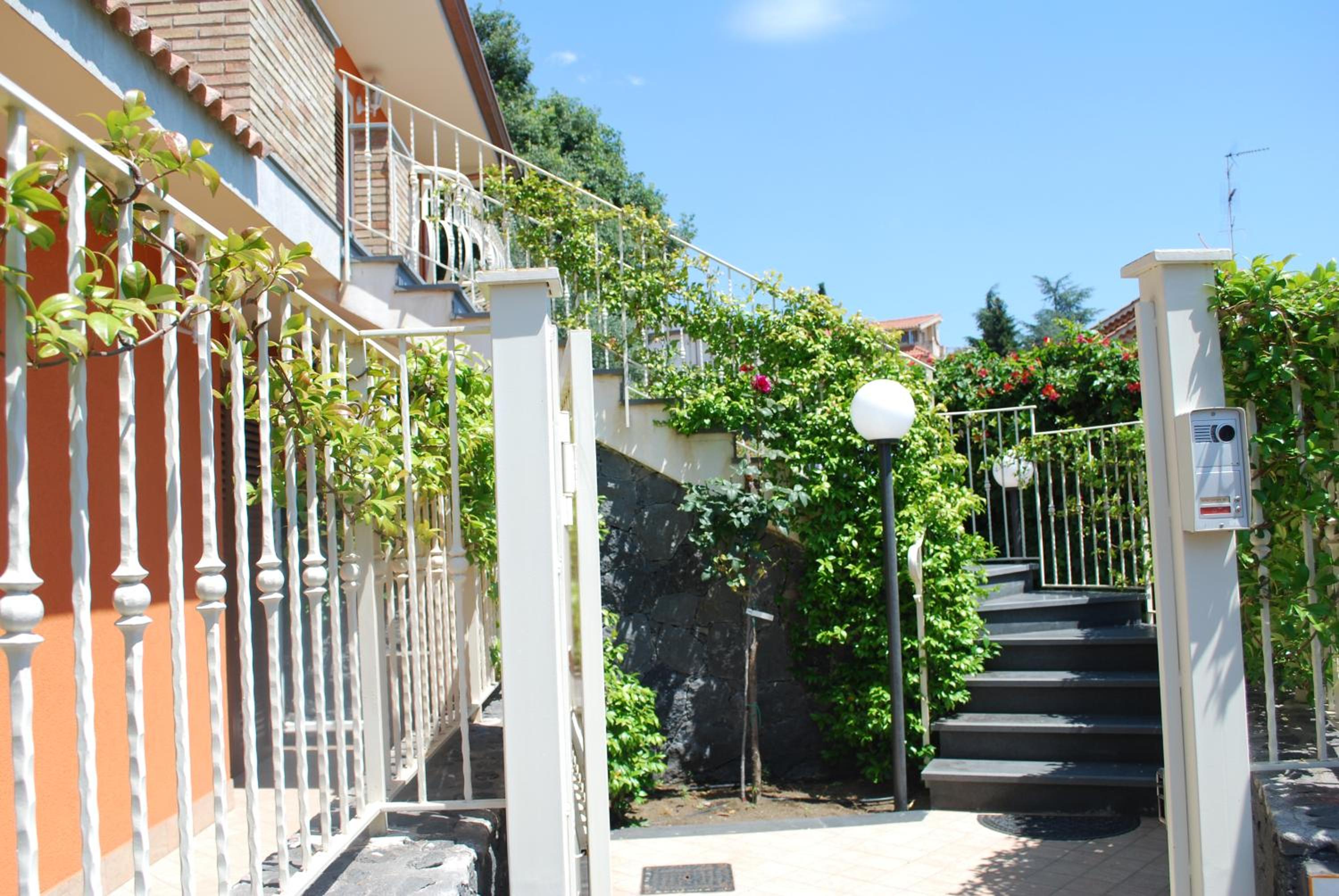 Etna Royal View — 8