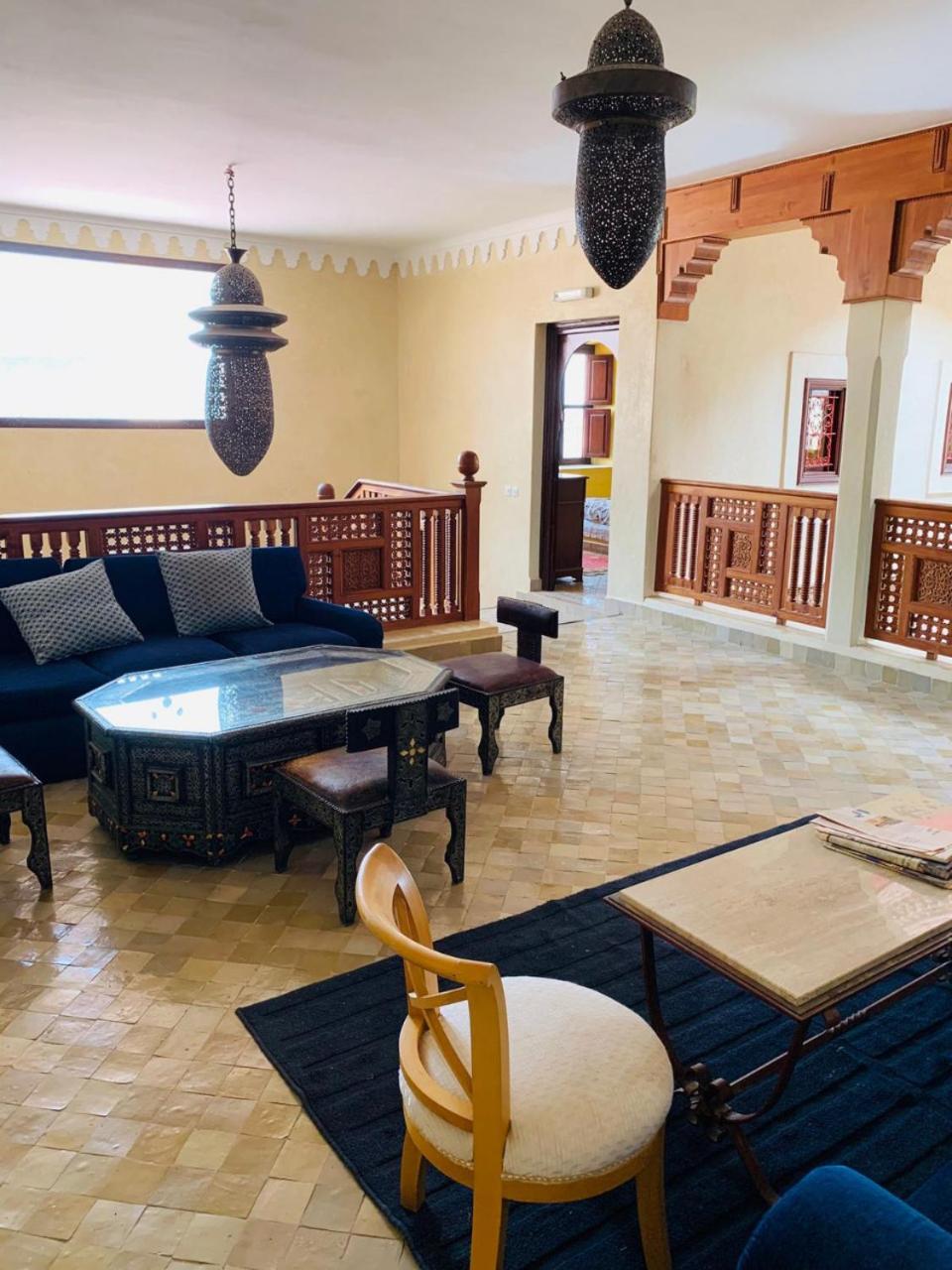 lounge