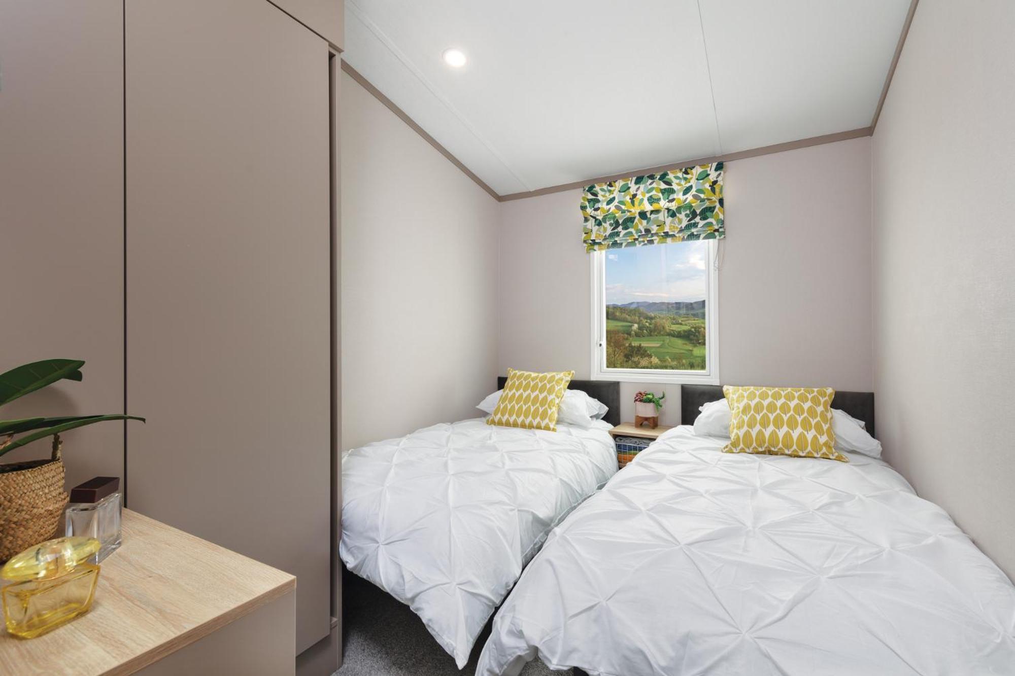 Linwater Caravan Park - Luxury Lodges and Static Caravans near Edinburgh 4
