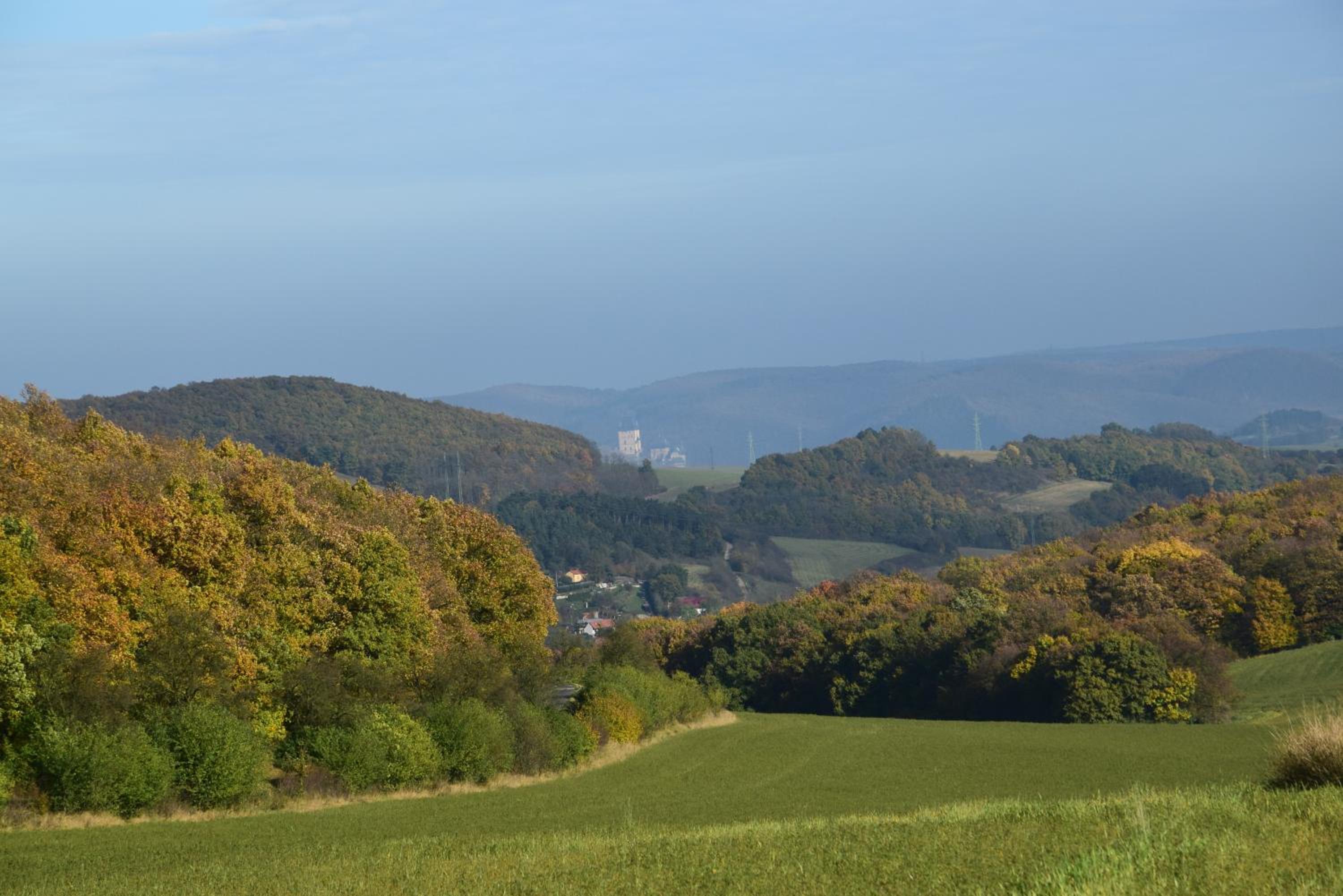 Chalupa Měňany - Karlštejn