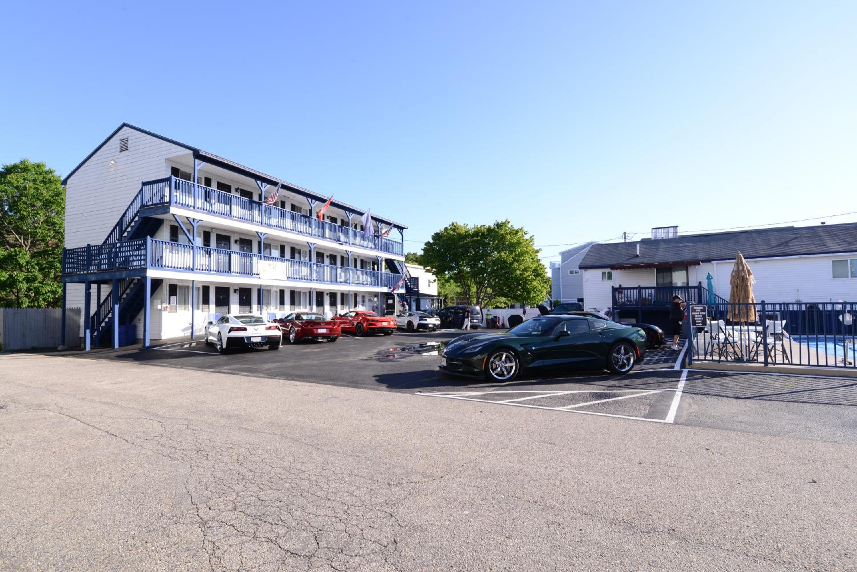 Island View Motel, photo 52